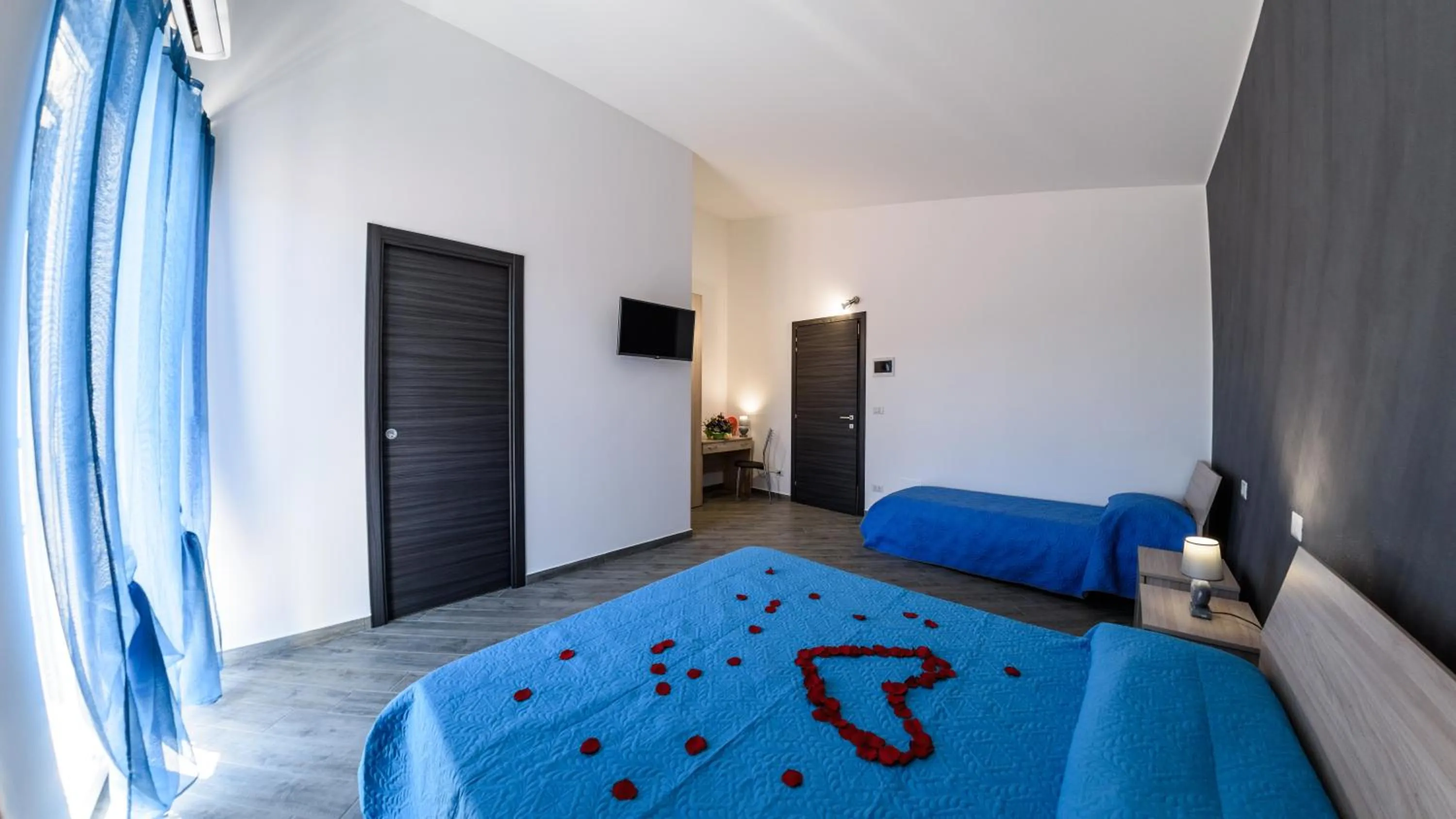 Bed in B&B Villa Fiorita