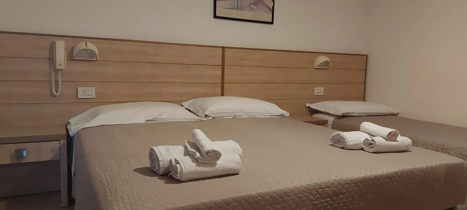 Bedroom in Hotel Brezza