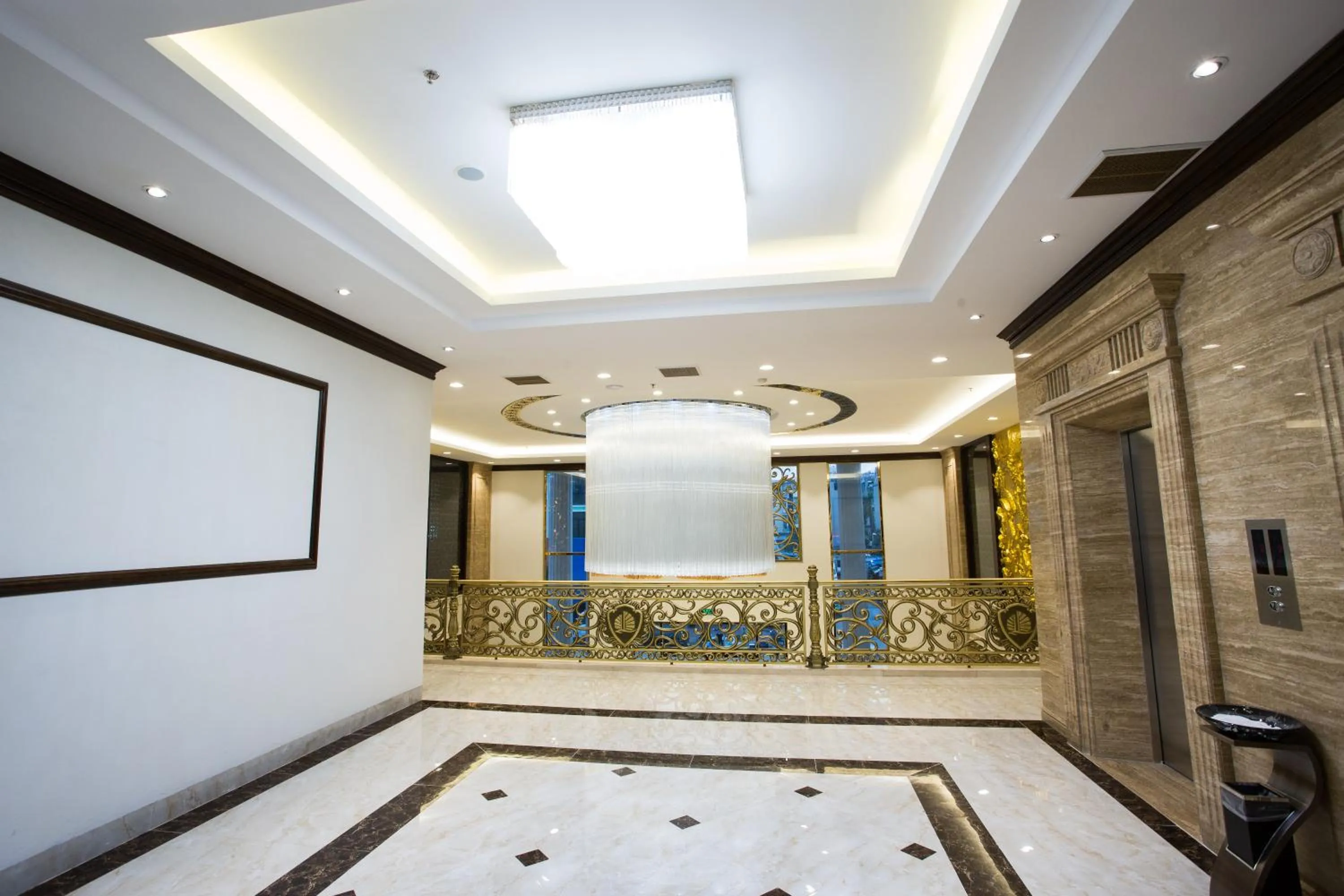 Decorative detail in Song Loc Luxury Hotel