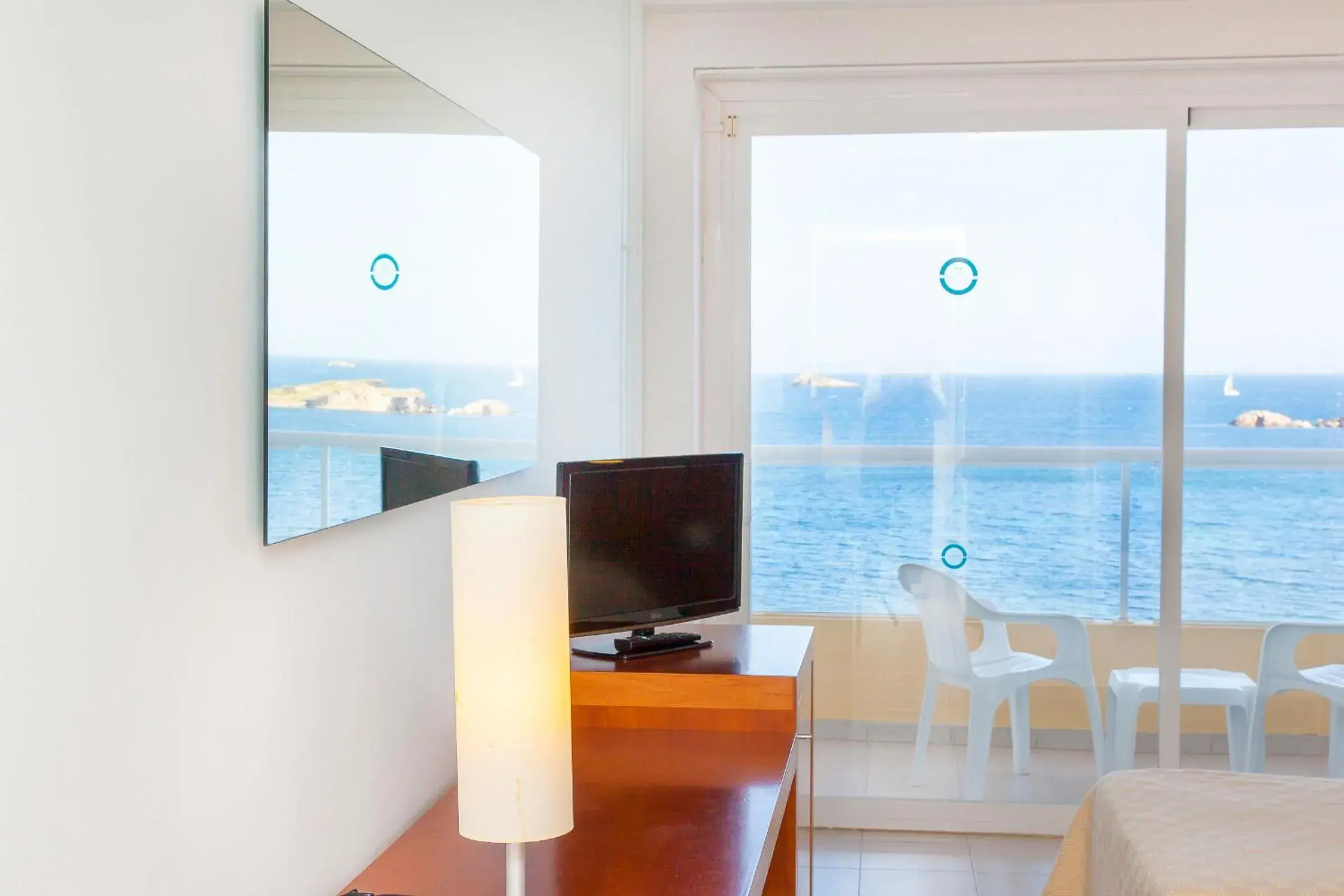 Superior Twin Room with Sea View in Hotel Ibiza Playa Superior Twin Room with Sea View in Hotel Ibiza Playa