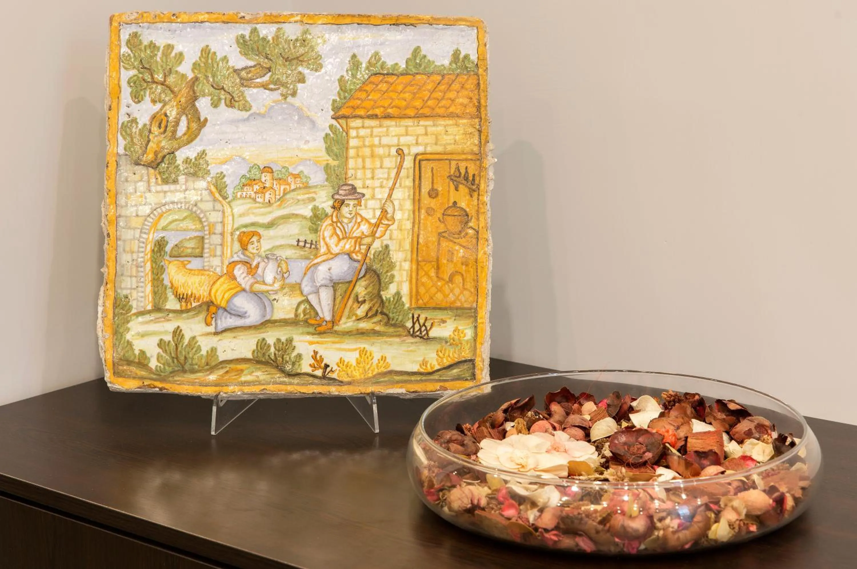 Communal lounge/ TV room in Dante Maison de Charme