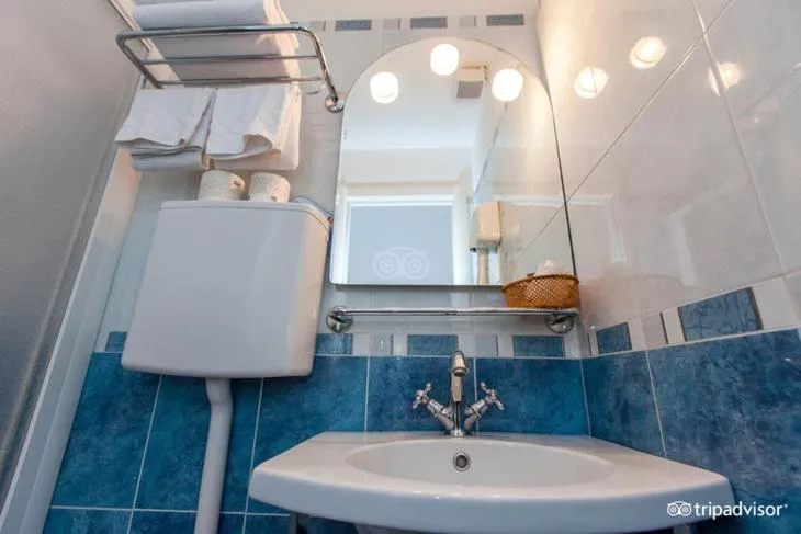 Breakfast in Hotel Baia