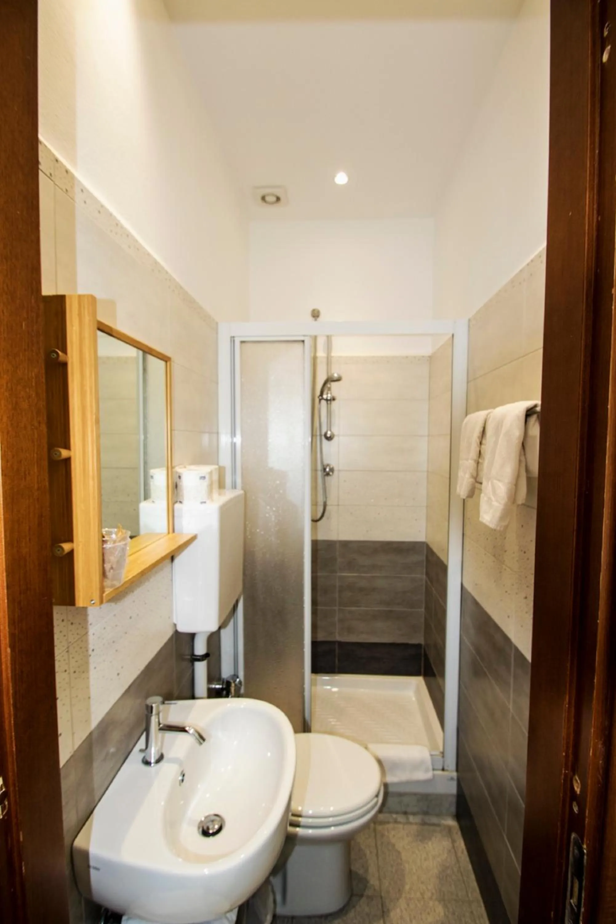 Bathroom in Hotel Baia