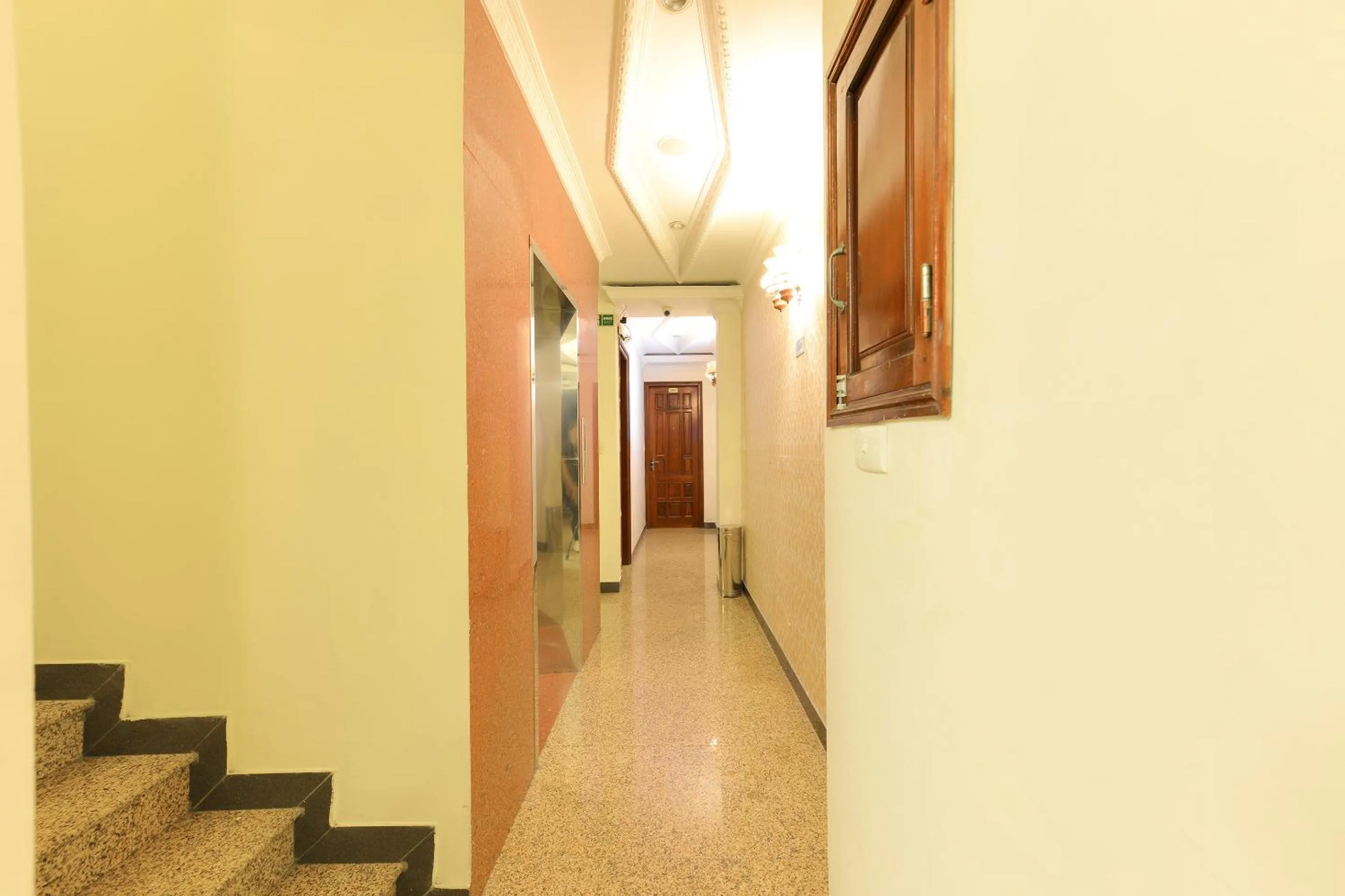 Floor plan in Lucky 2 Hotel & Travel