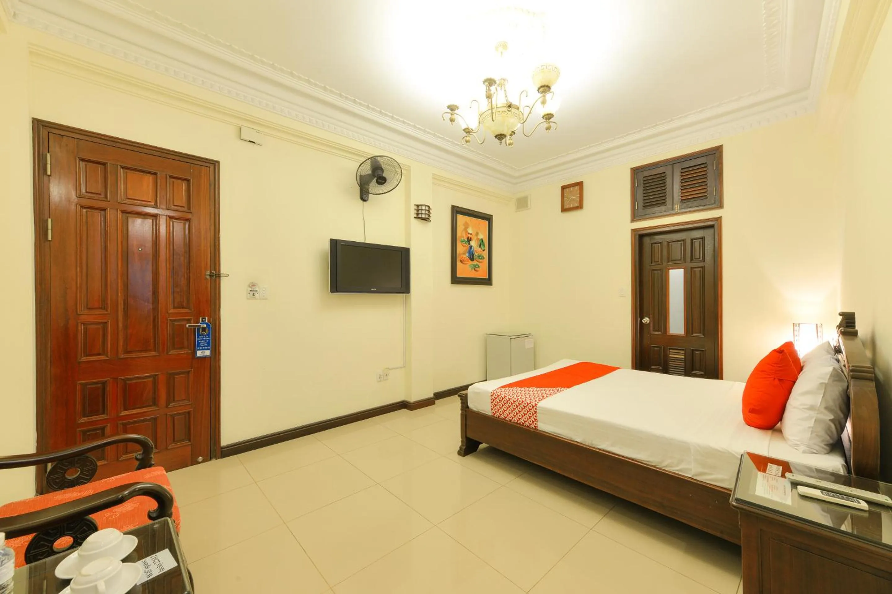 Bedroom, Bed in Lucky 2 Hotel & Travel