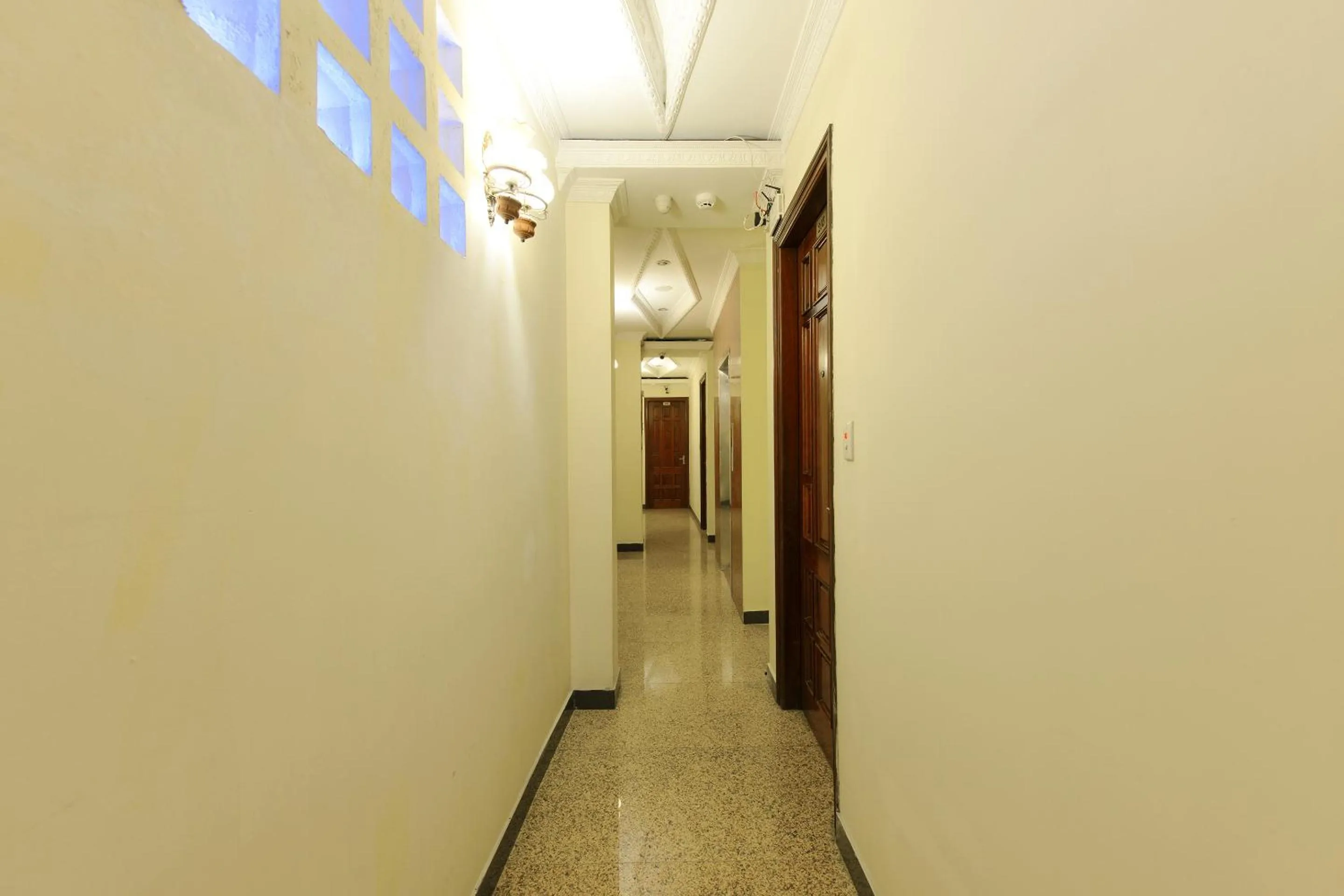 Floor plan in Lucky 2 Hotel & Travel