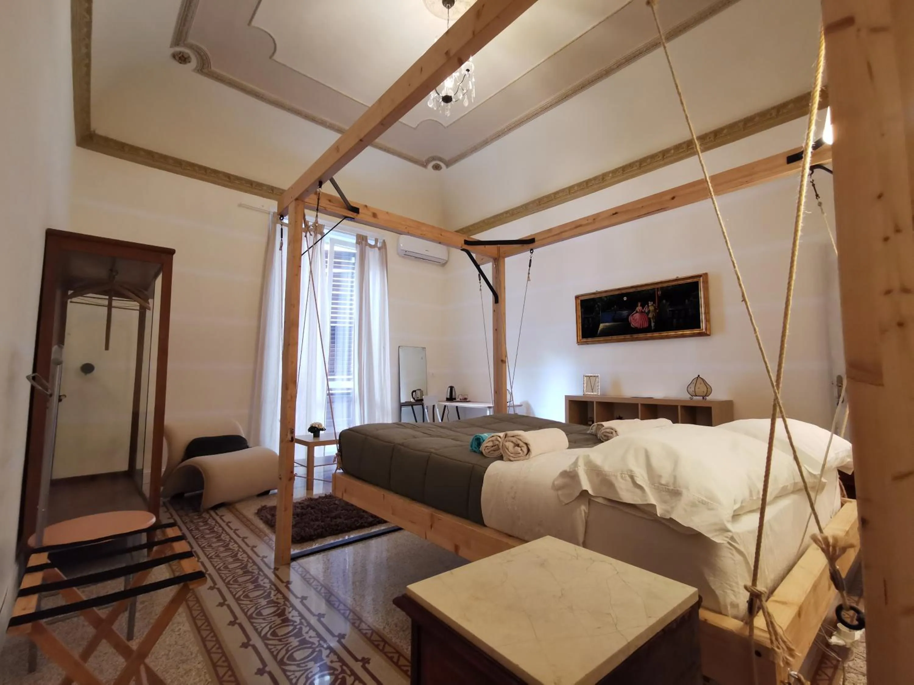 Photo of the whole room, Bed in Artisan Maison Palermo