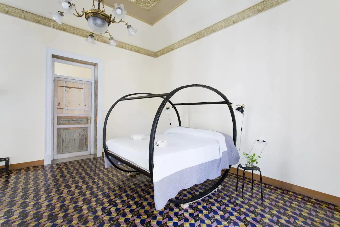 Bed in Artisan Maison Palermo