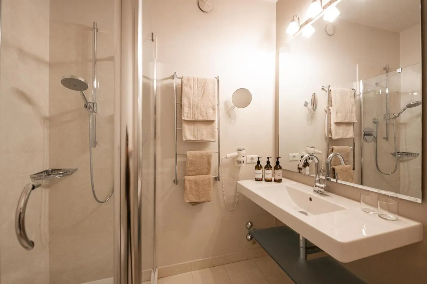 Bathroom in Hotel Pollinger