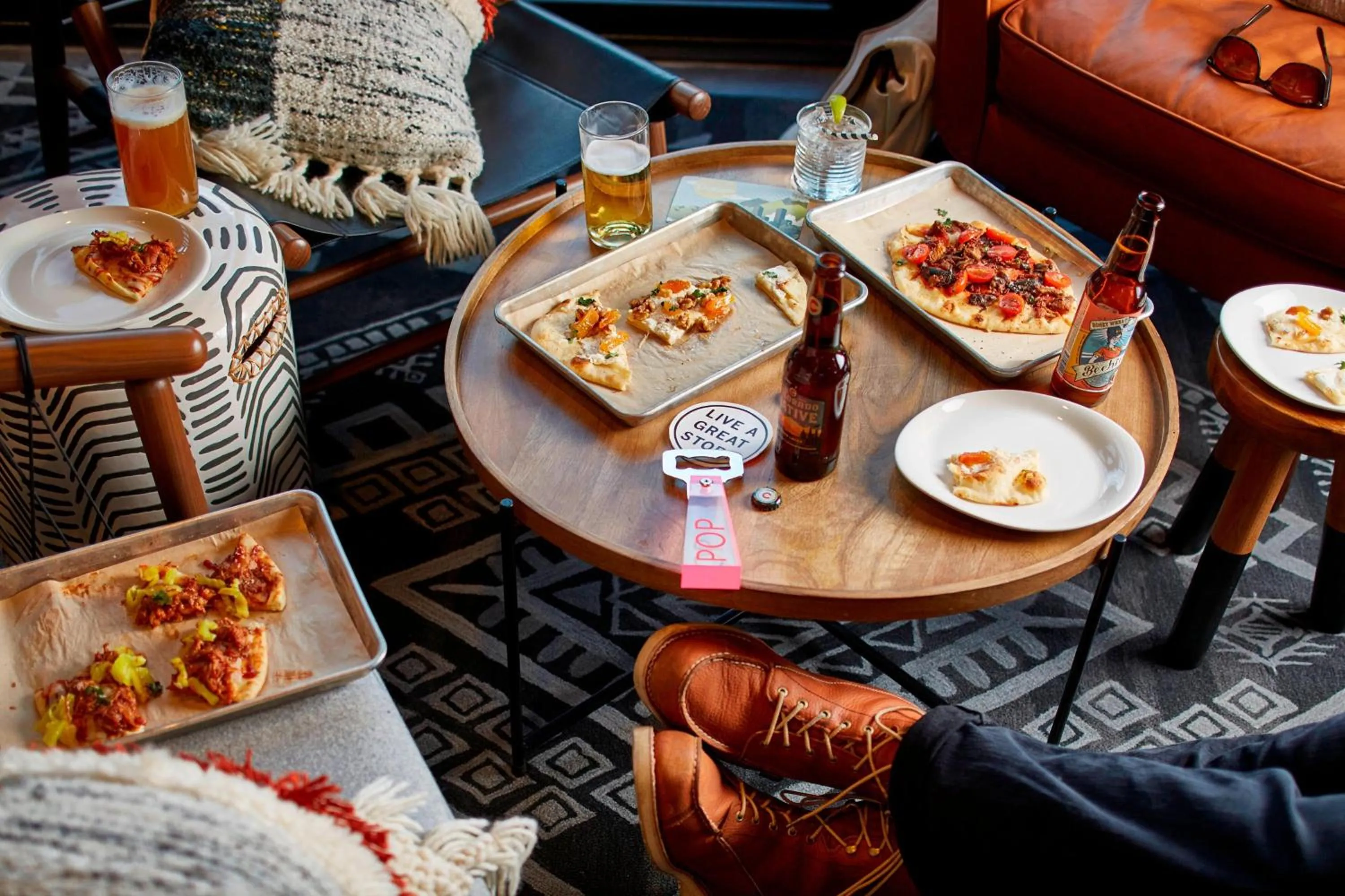 Lounge or bar in MOXY Denver Cherry Creek