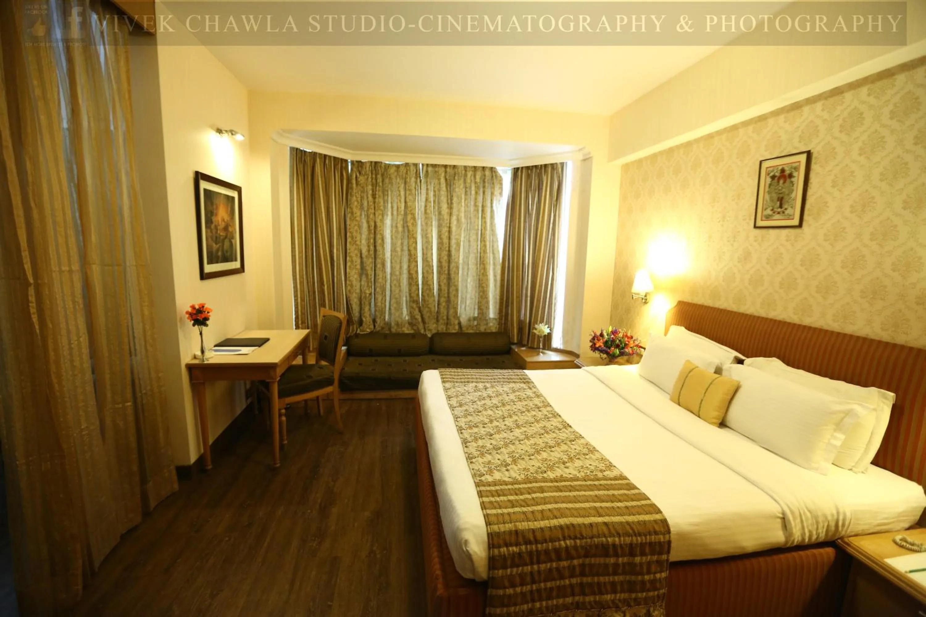 Bedroom in Dee Marks Airport Hotel & Resorts