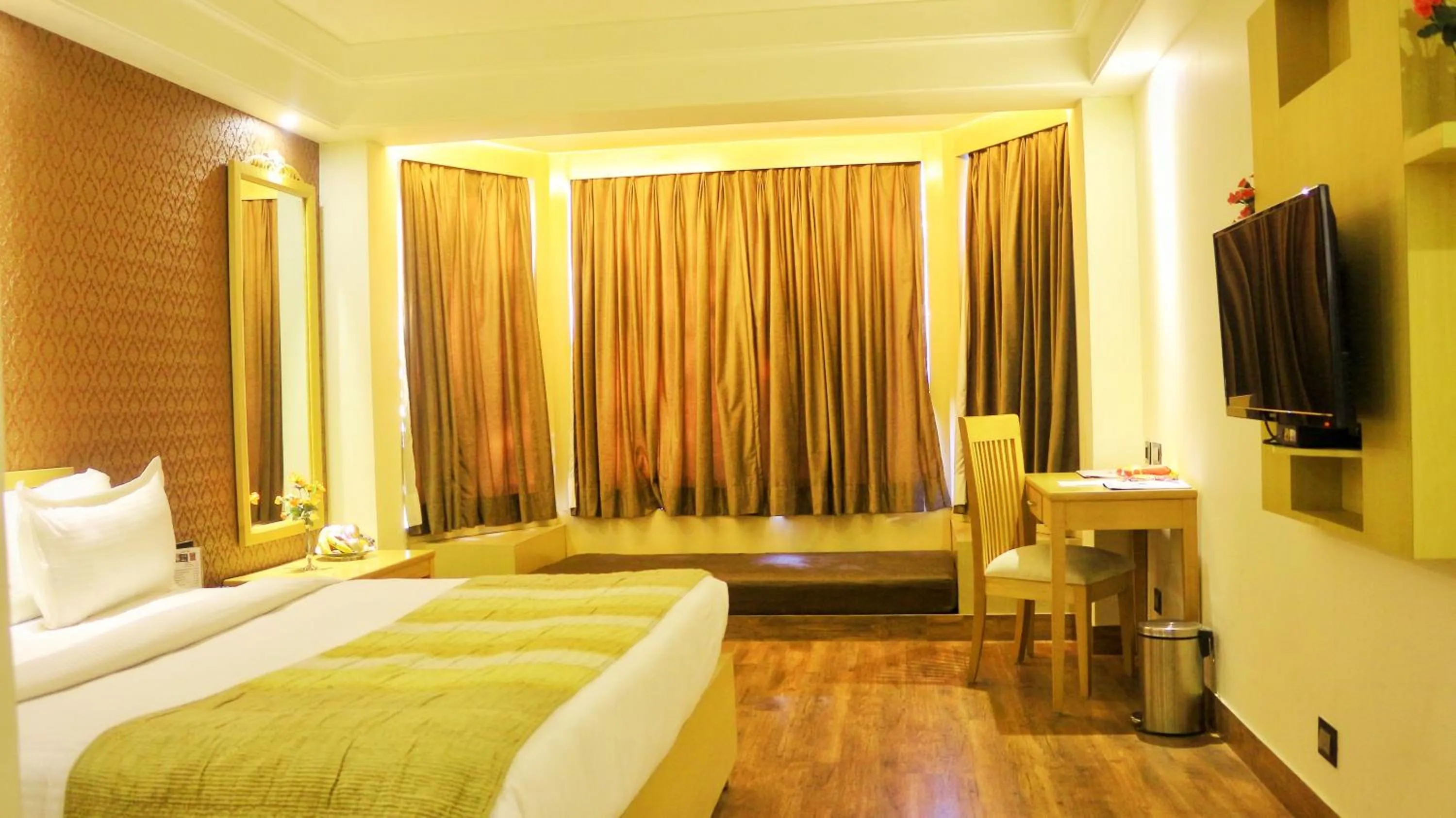 Photo of the whole room in Dee Marks Airport Hotel & Resorts