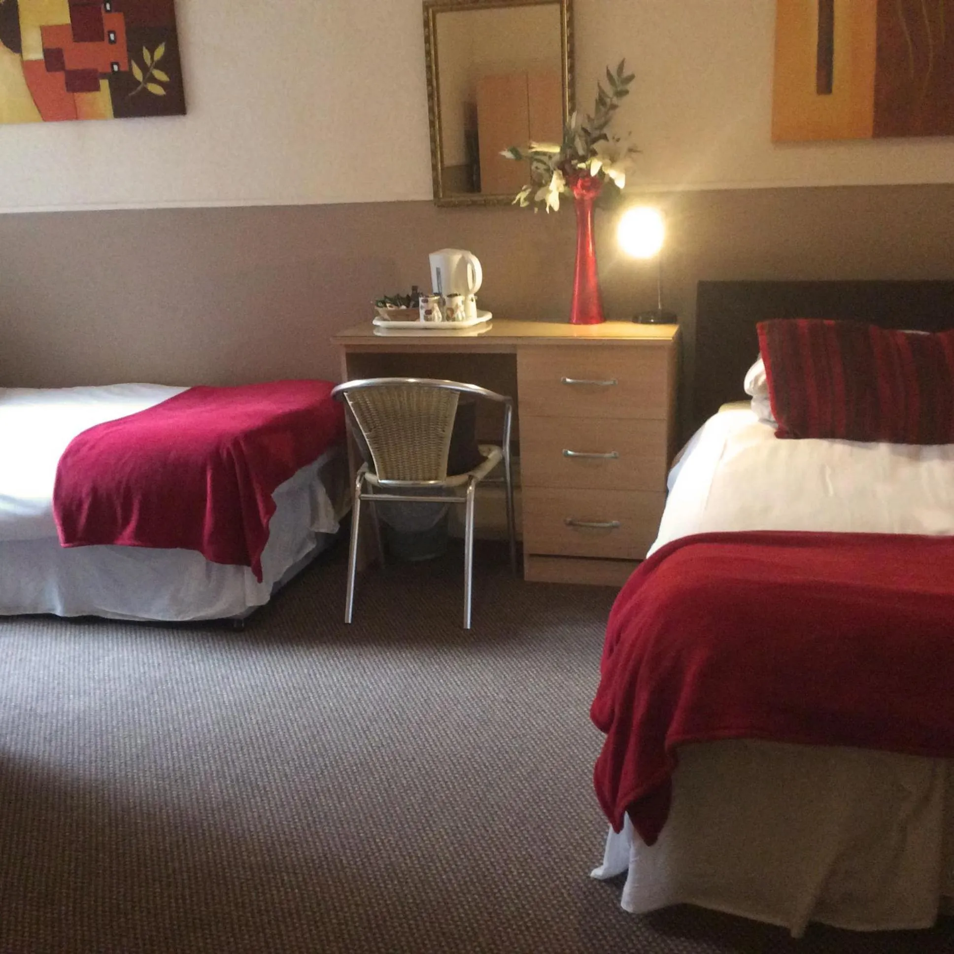 Photo of the whole room, Bed in The Aberford