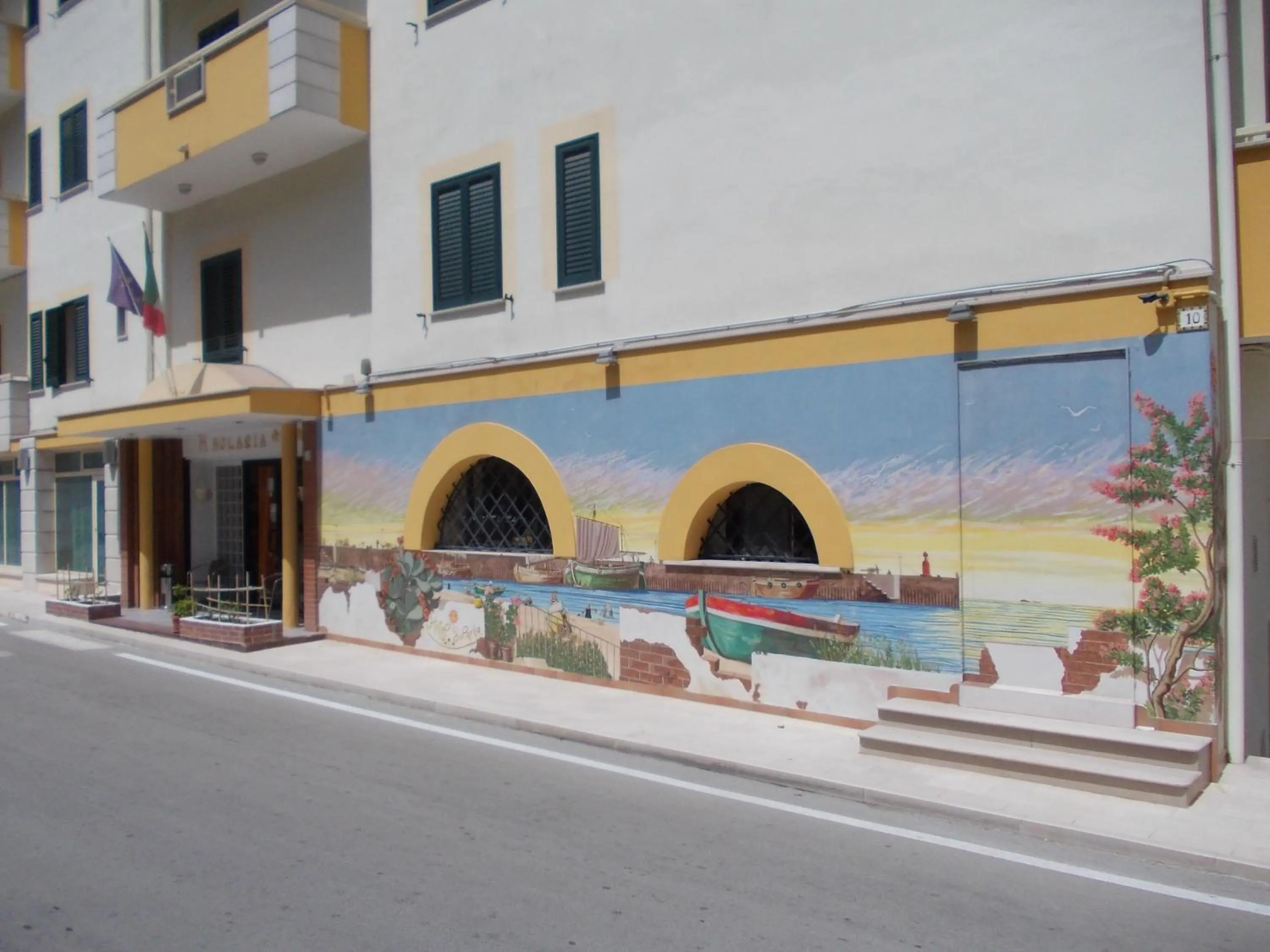 Facade/entrance in Hotel Solaria