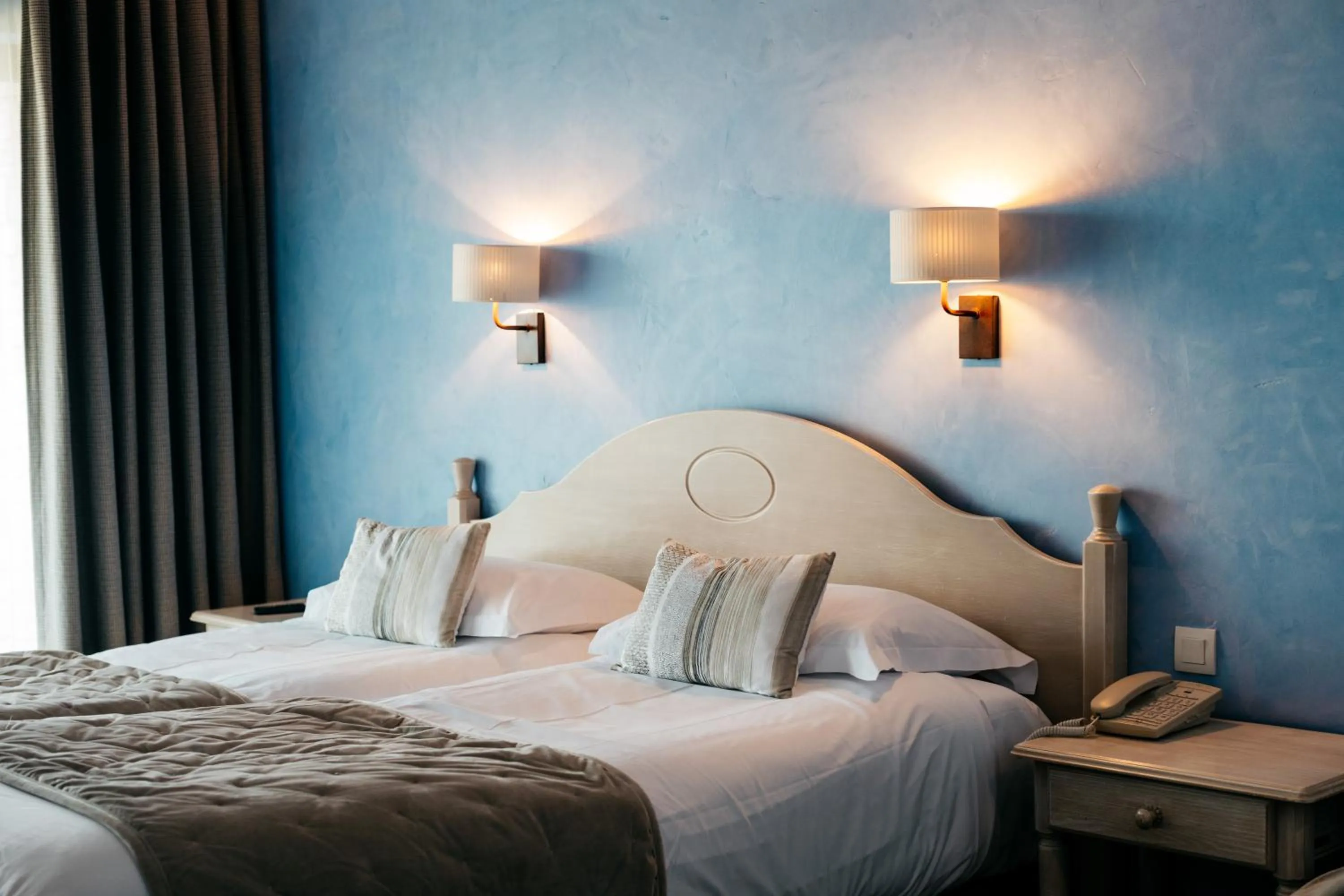 Bedroom, Bed in Hôtel Carcarille Restaurant Le C