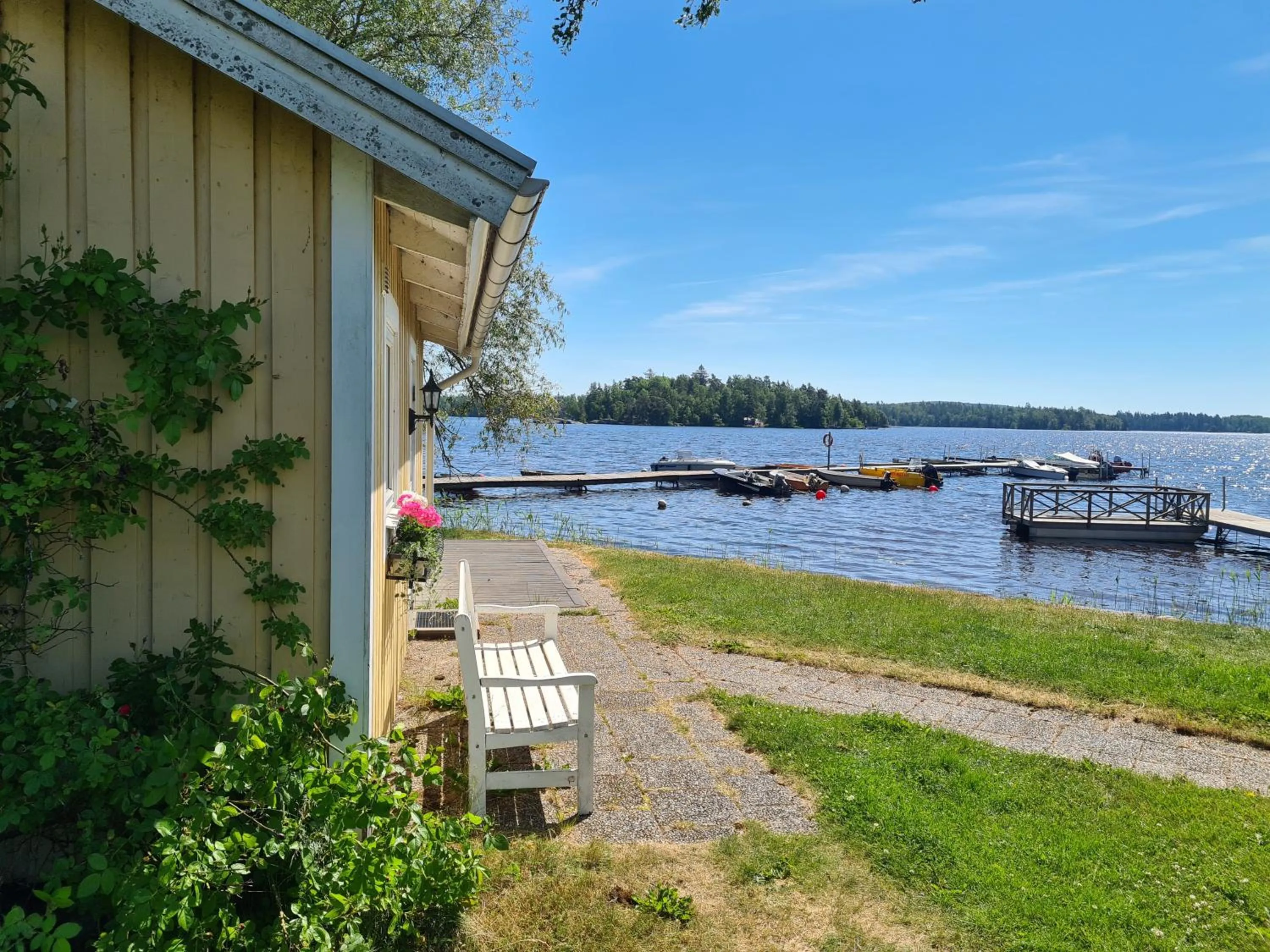 Lake view in Toftastrand Hotell