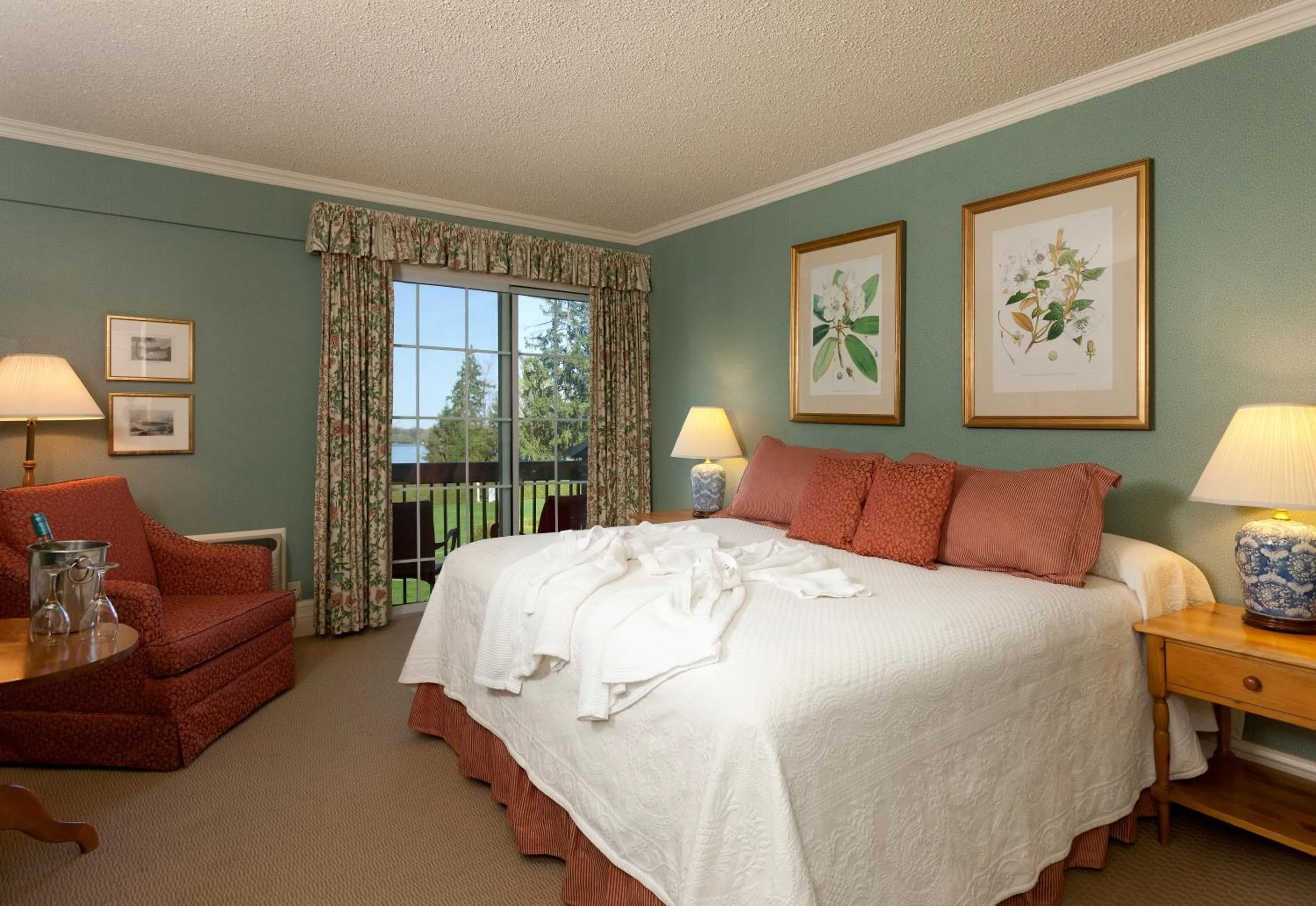 Bedroom, Bed in Briars Resort and Spa