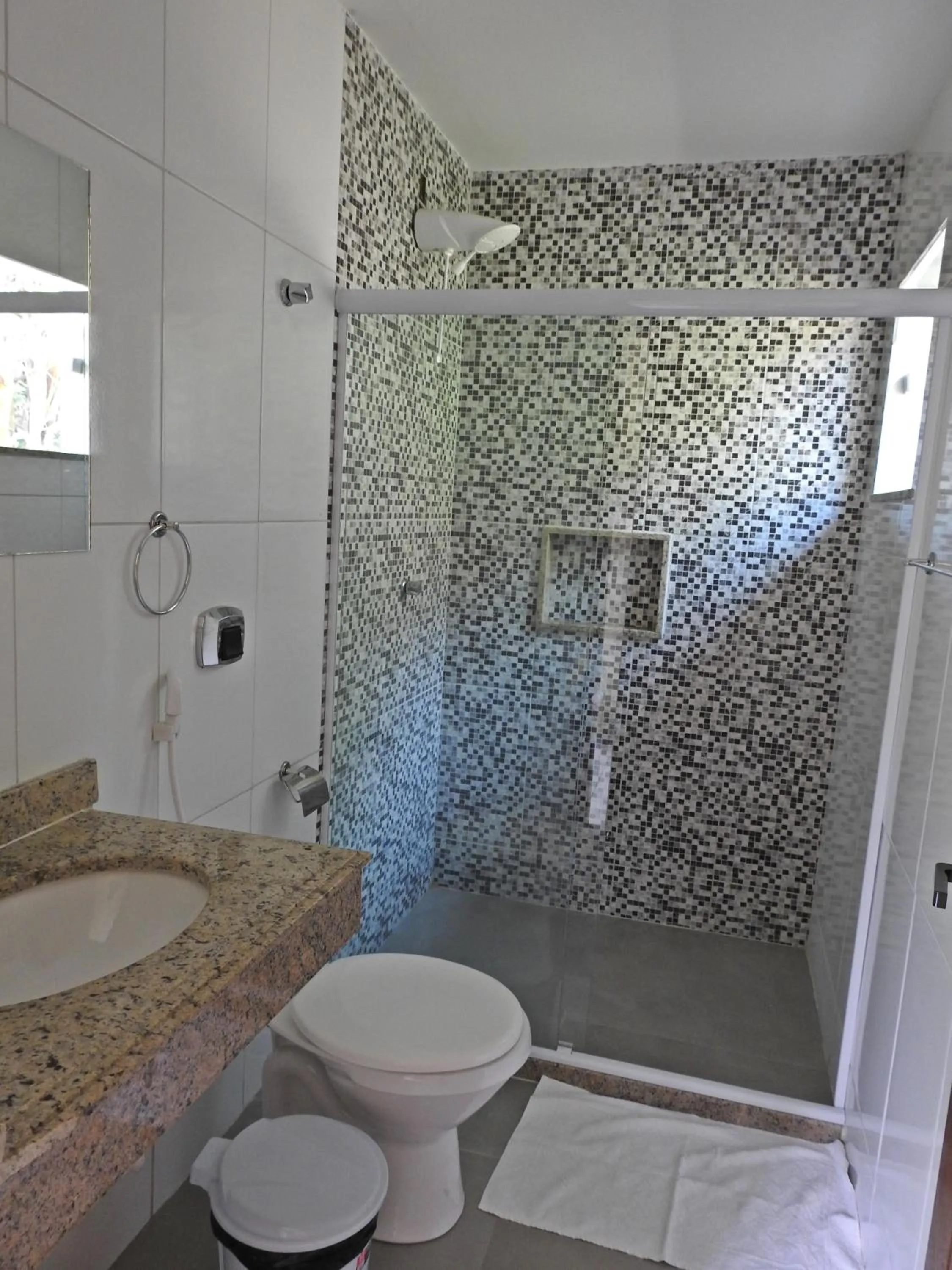 Bathroom in Hotel Pousada Bambuzal