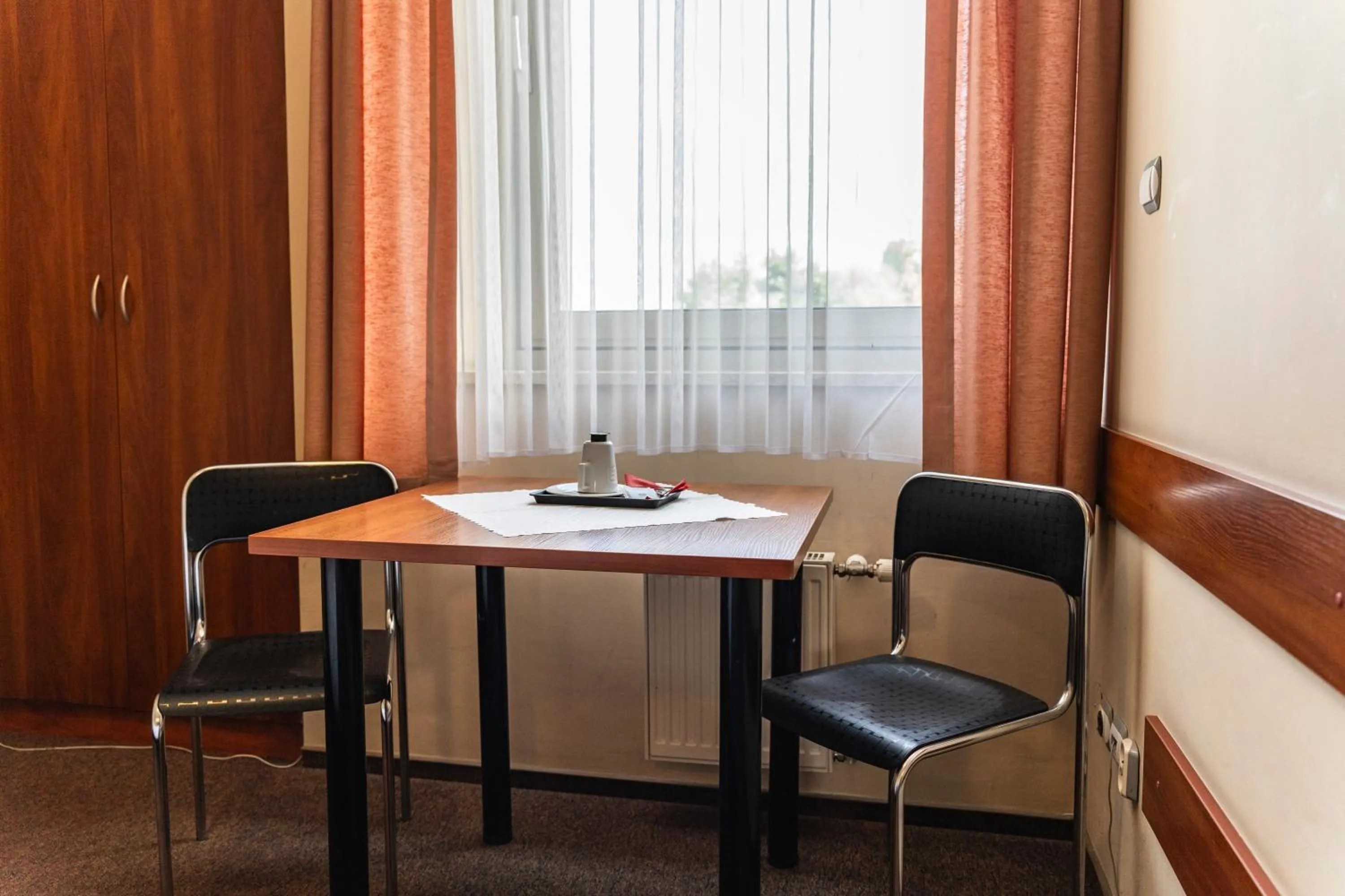 Photo of the whole room in Dom Duszpasterski Sanktuarium Bożego Miłosierdzia