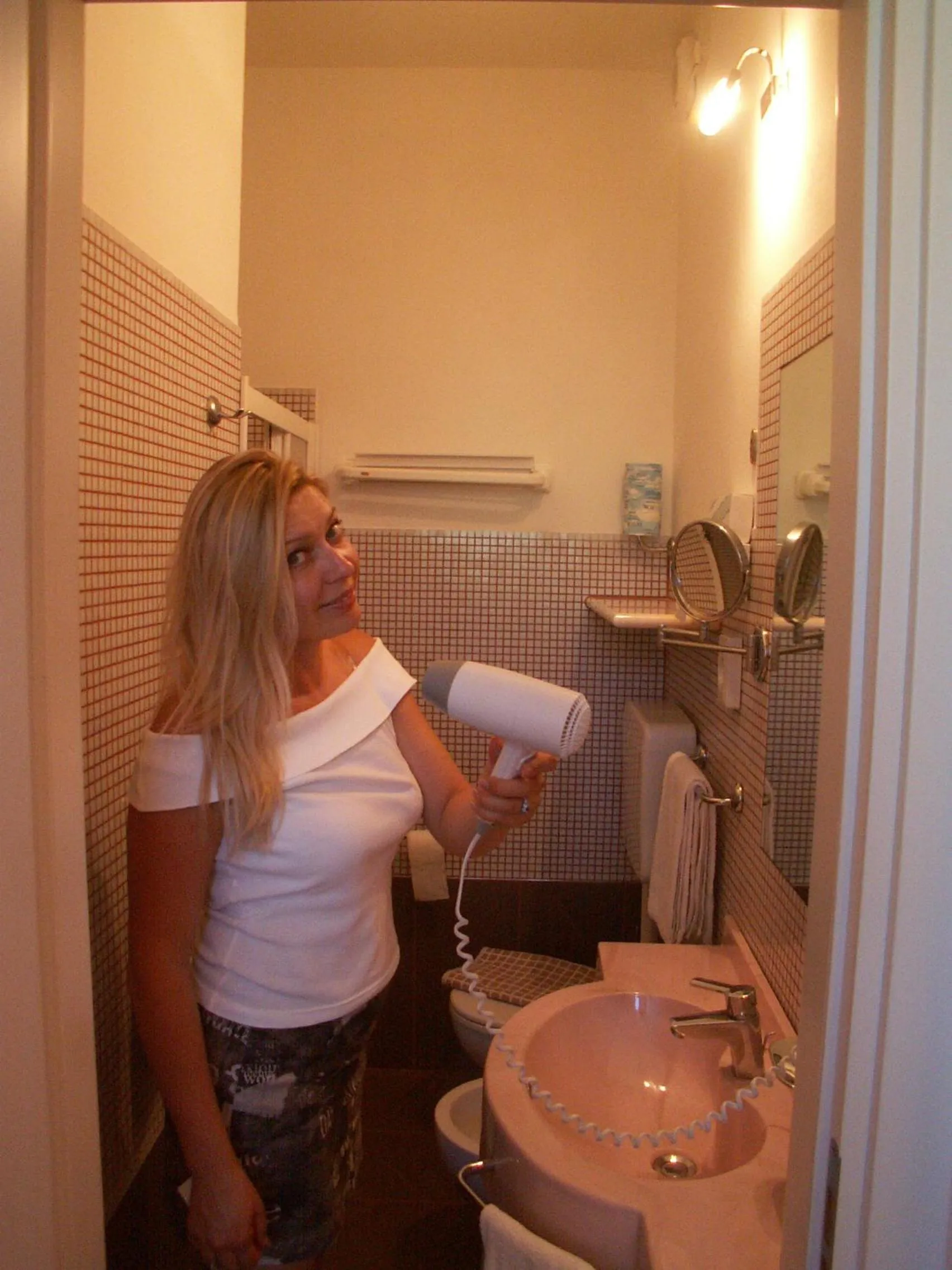 Bathroom in Hotel Prestigio