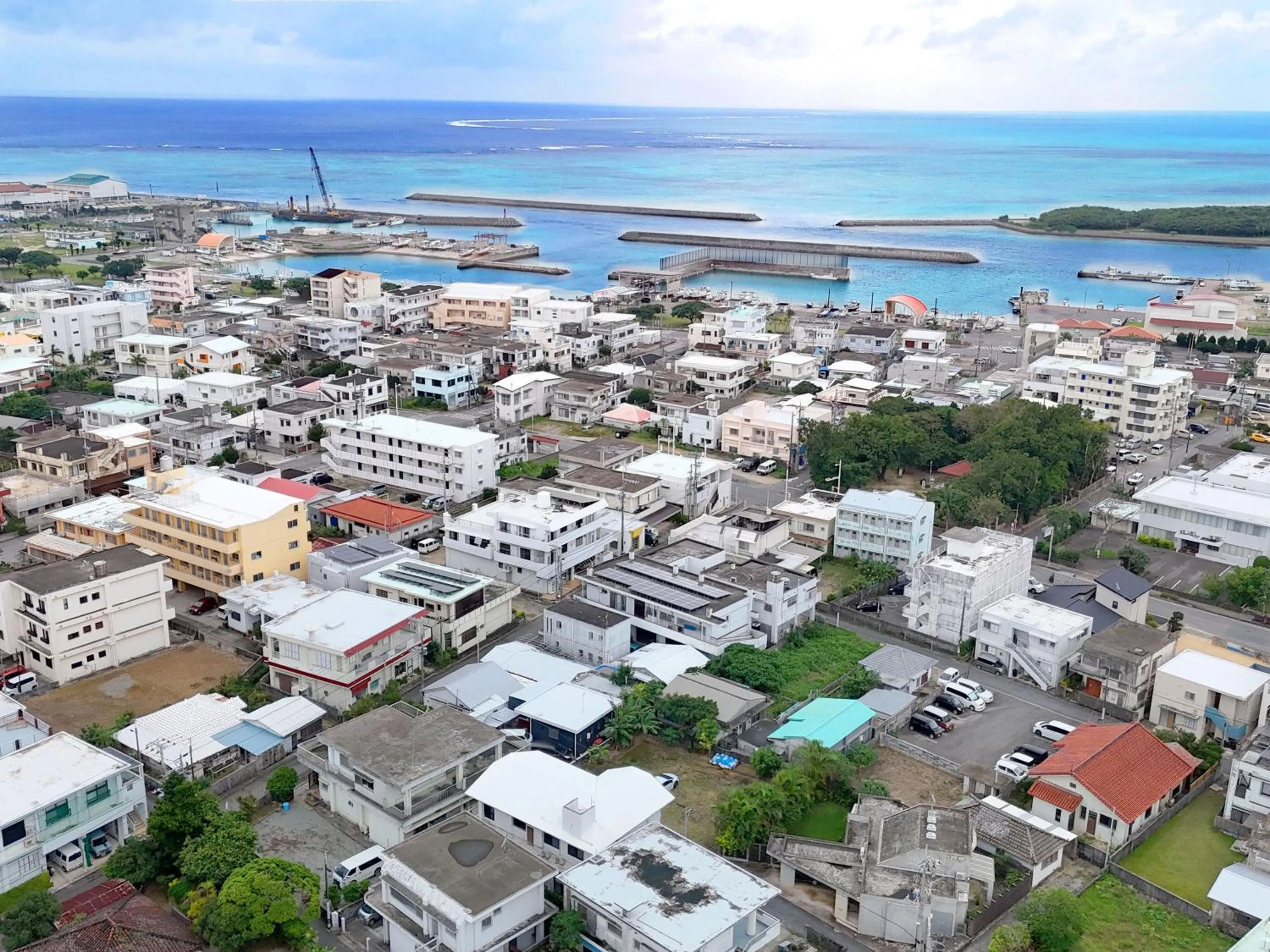 Property building in Guesthouse Asibina