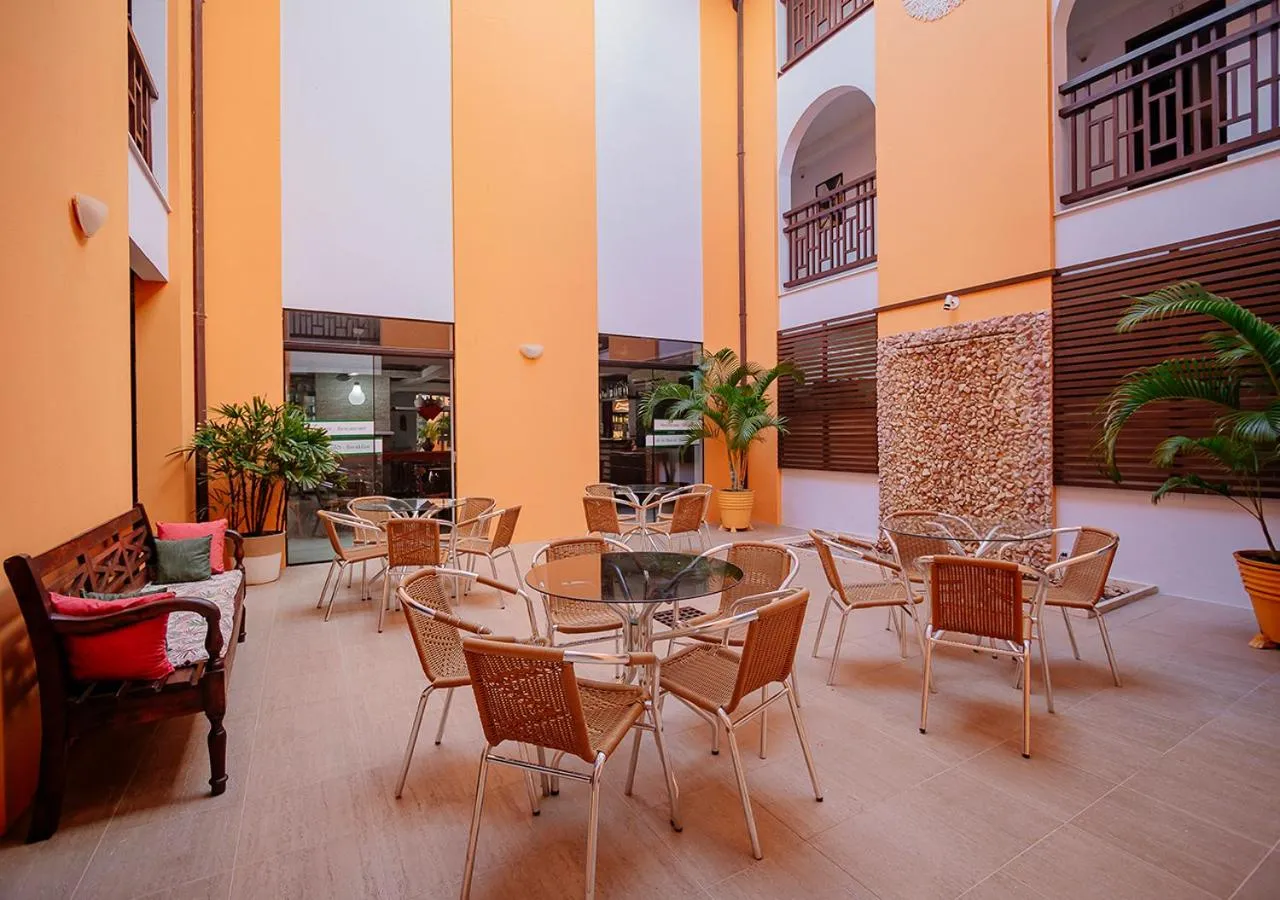 Patio in Hotel Eco Atlântico