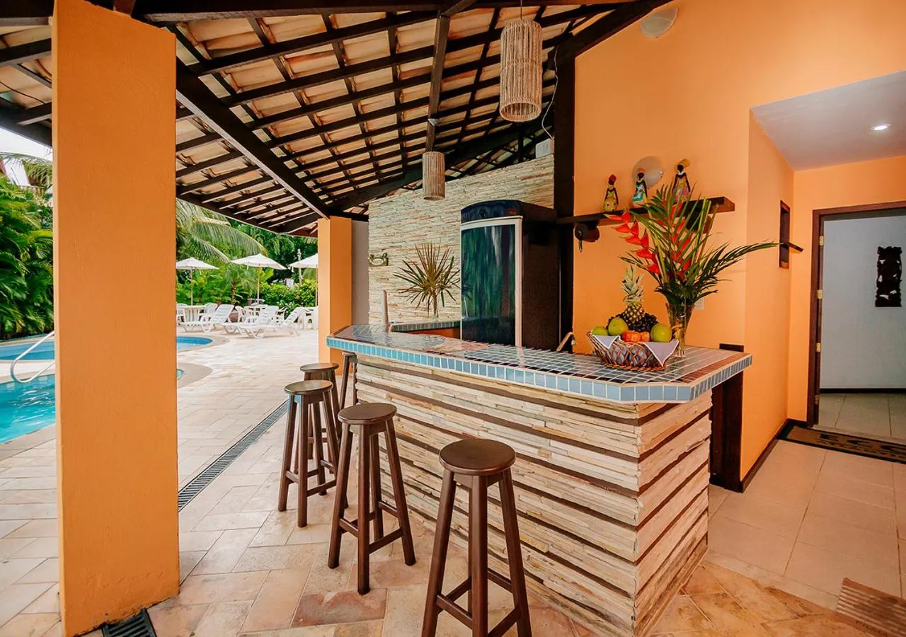 Swimming pool in Hotel Eco Atlântico