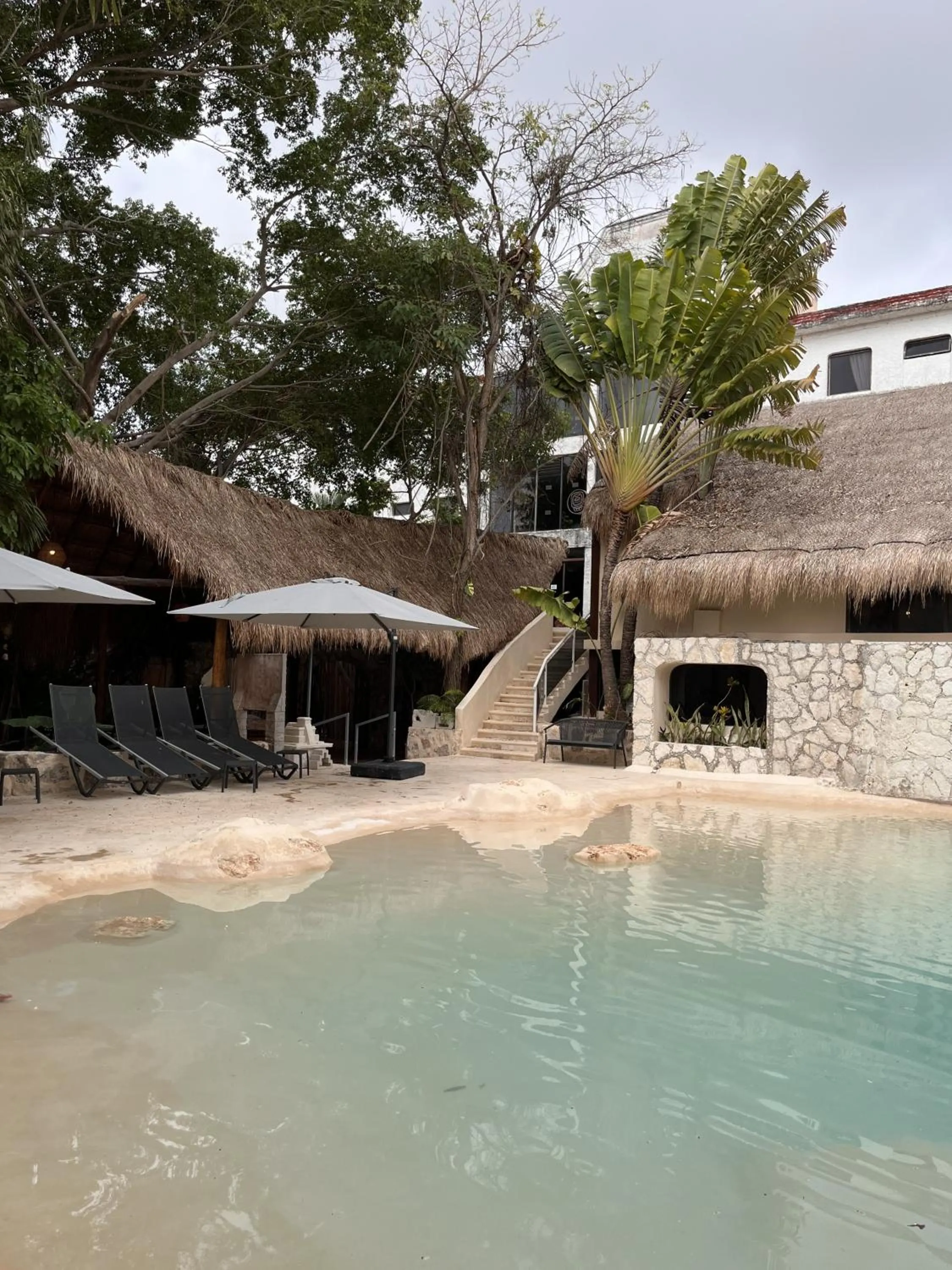 Swimming pool in Hotel Xbalamqué & Spa Cancún Centro
