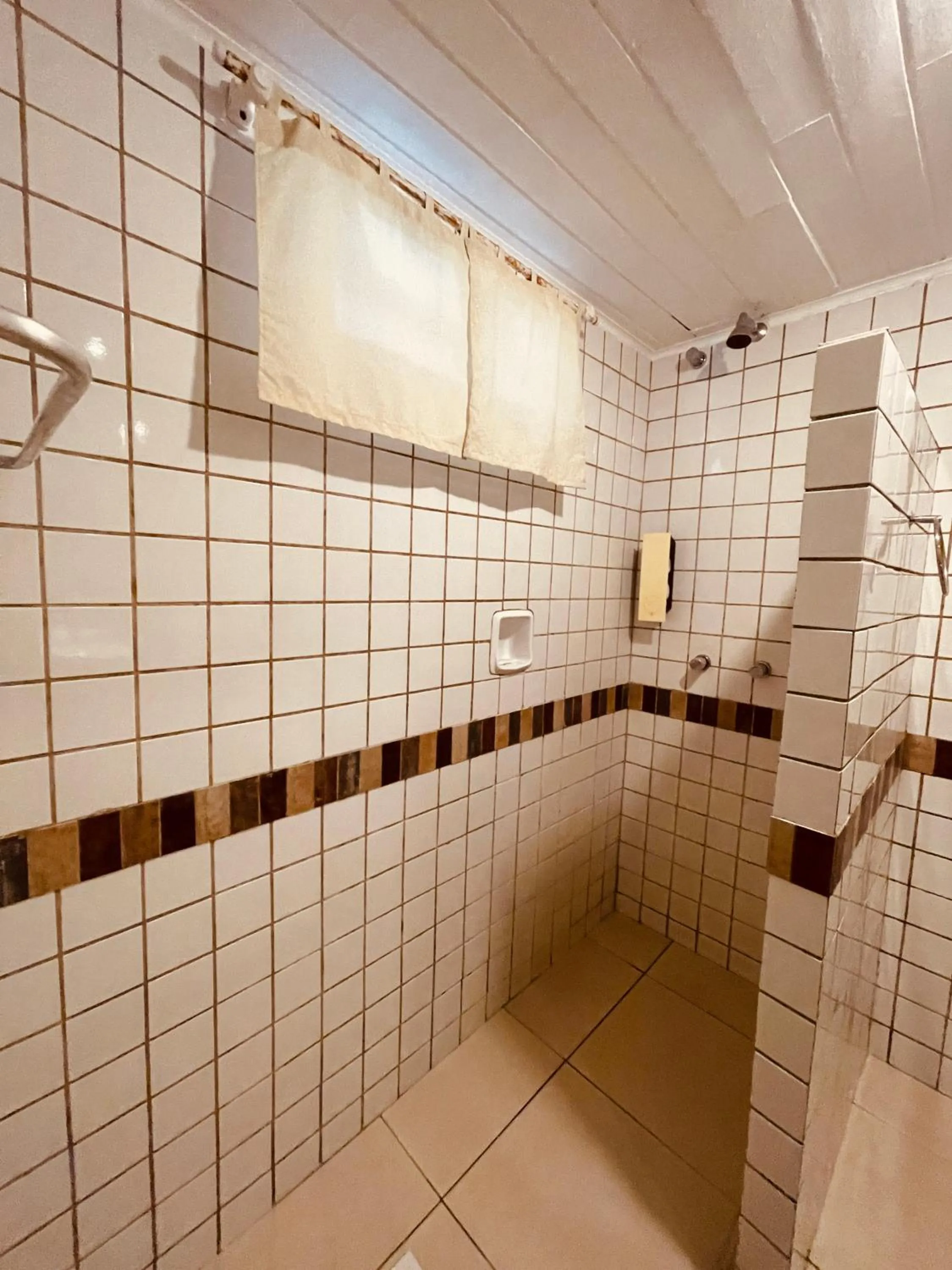 Shower in Pousada Tatuapara