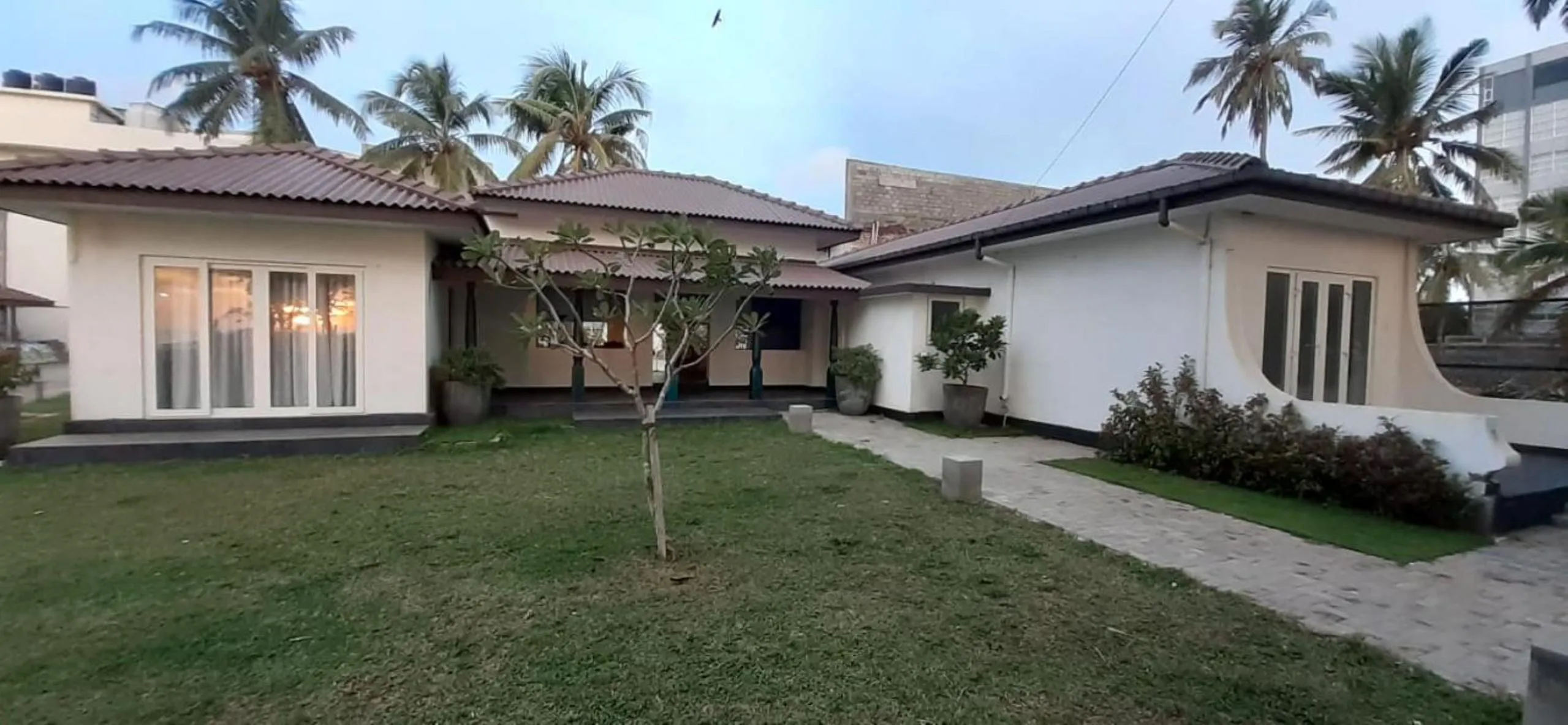 Property building in Golden Star Beach Hotel