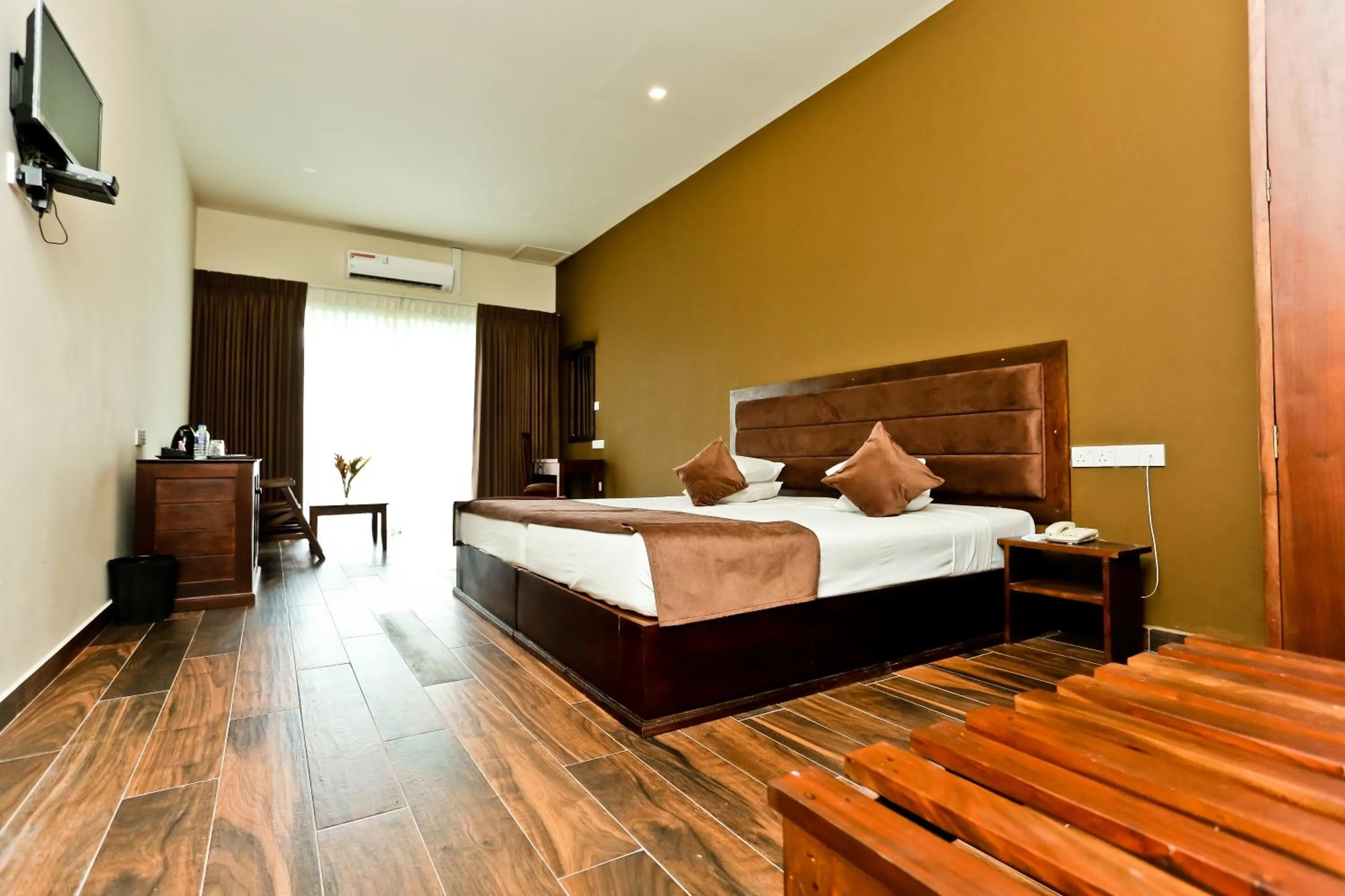 Photo of the whole room, Bed in Golden Star Beach Hotel