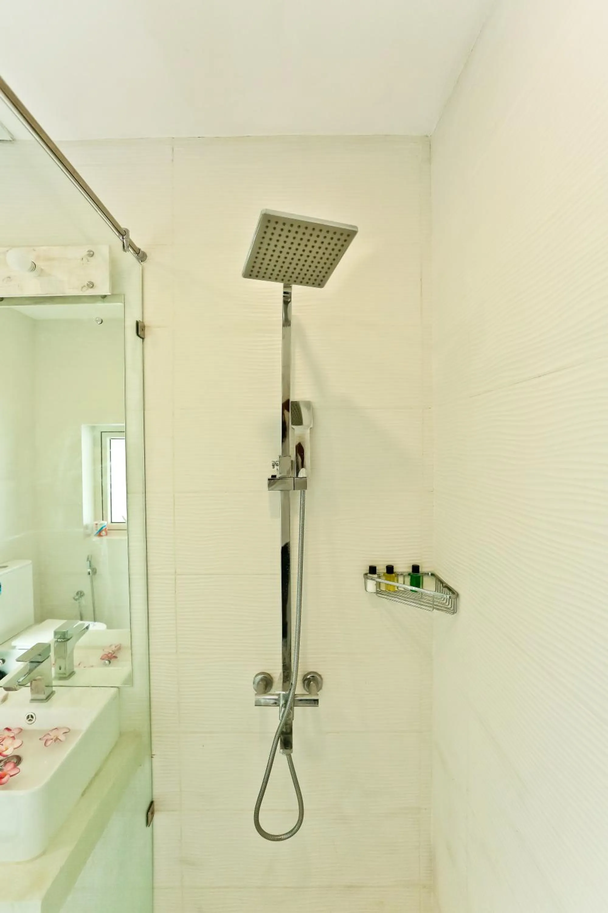 Bathroom in Golden Star Beach Hotel