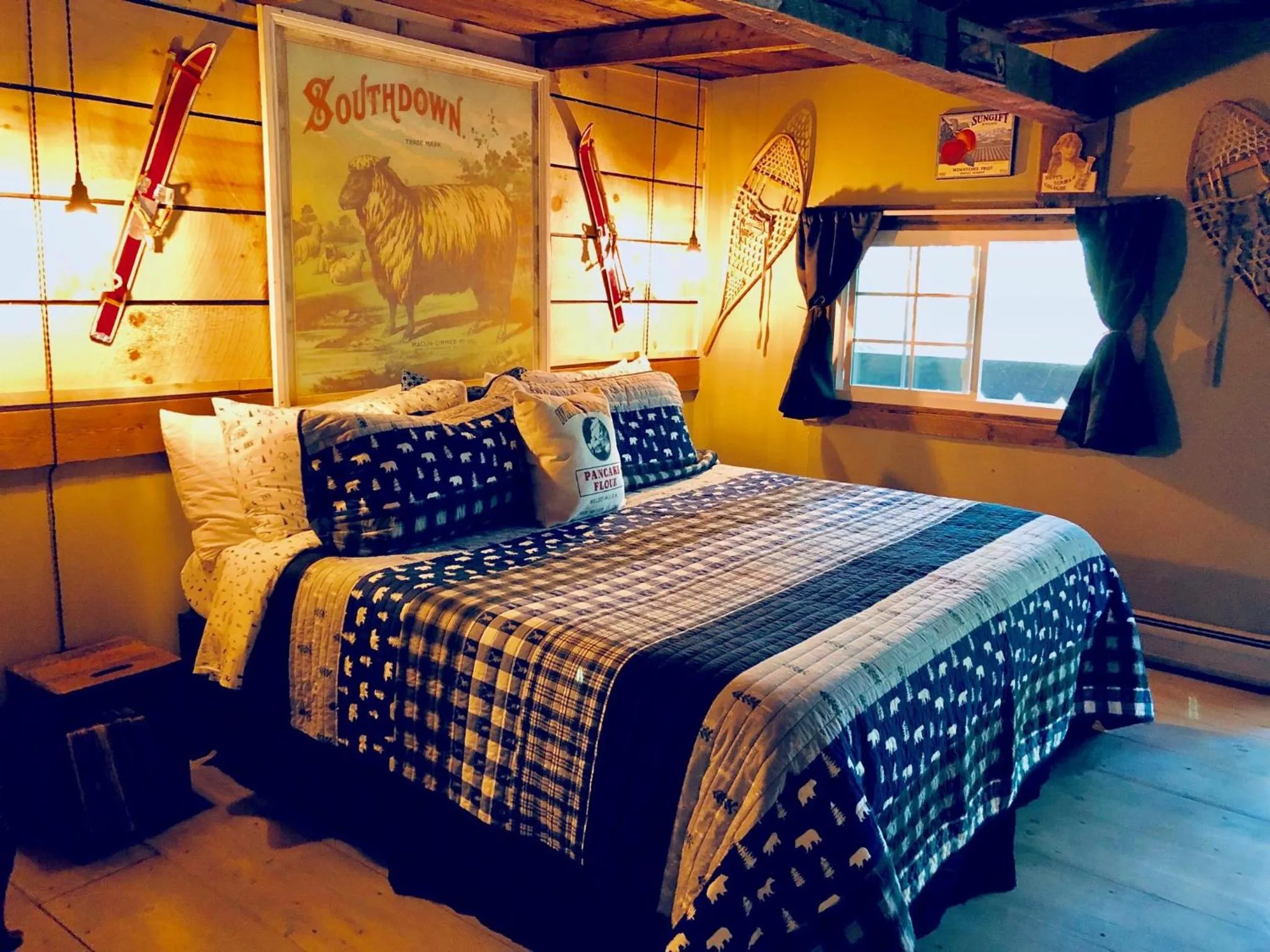 Bed in Grunberg Haus Inn & Cabins