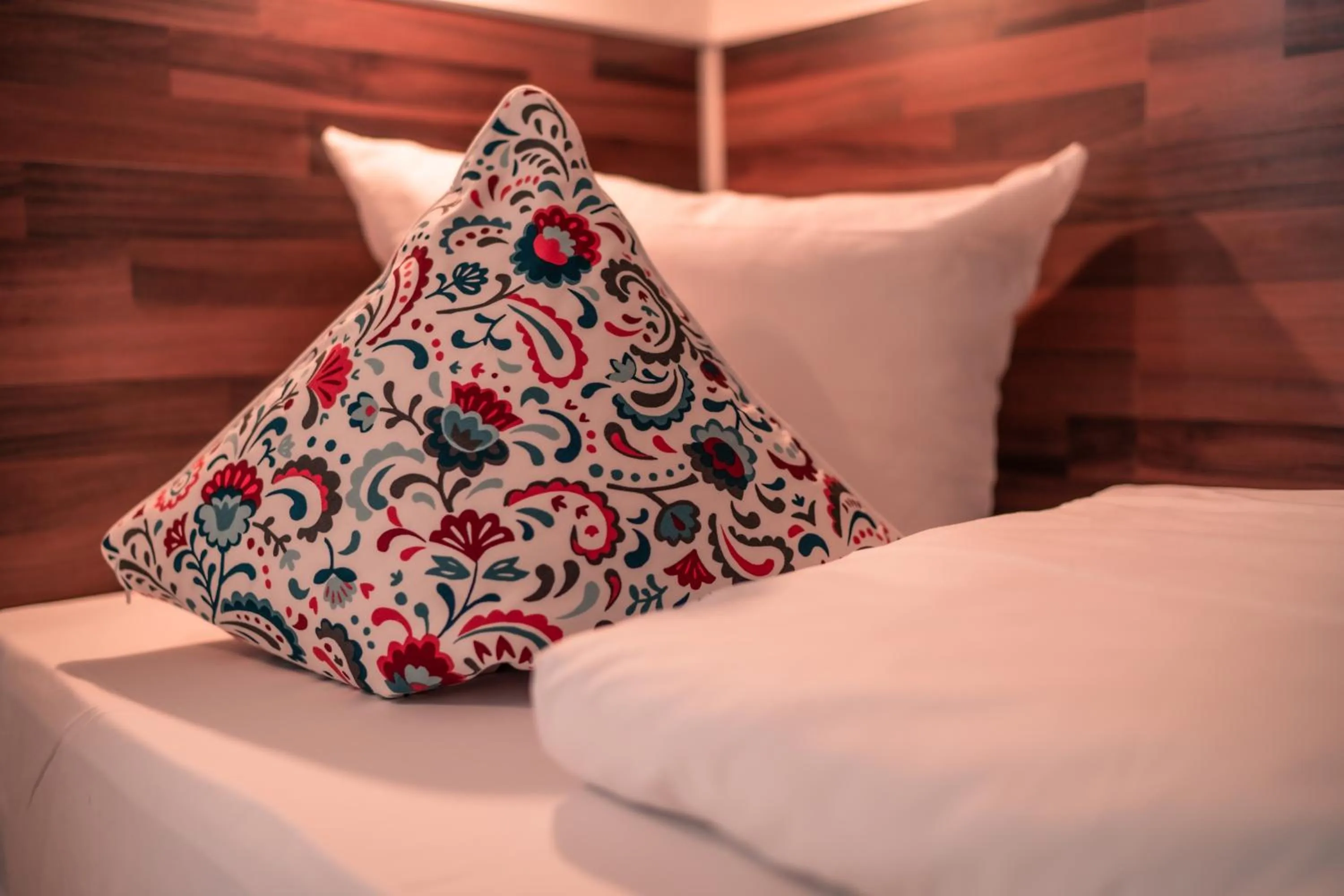 Photo of the whole room, Bed in SSC Sport+Seminarcenter Radevormwald