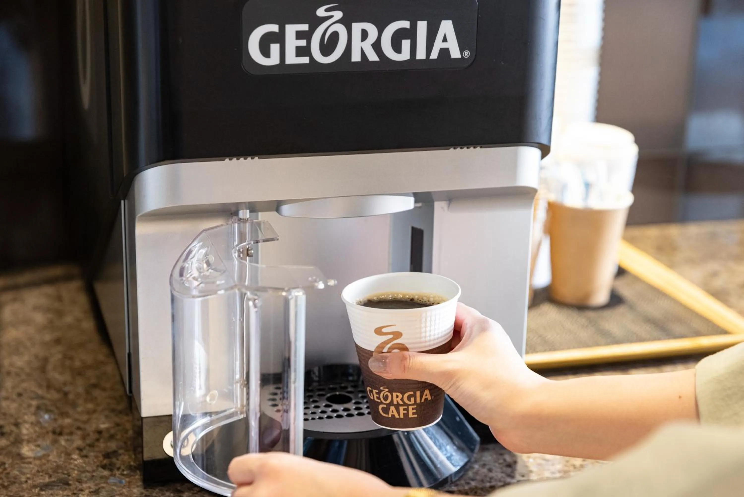 Coffee/tea facilities in Tokyu Stay Yoga