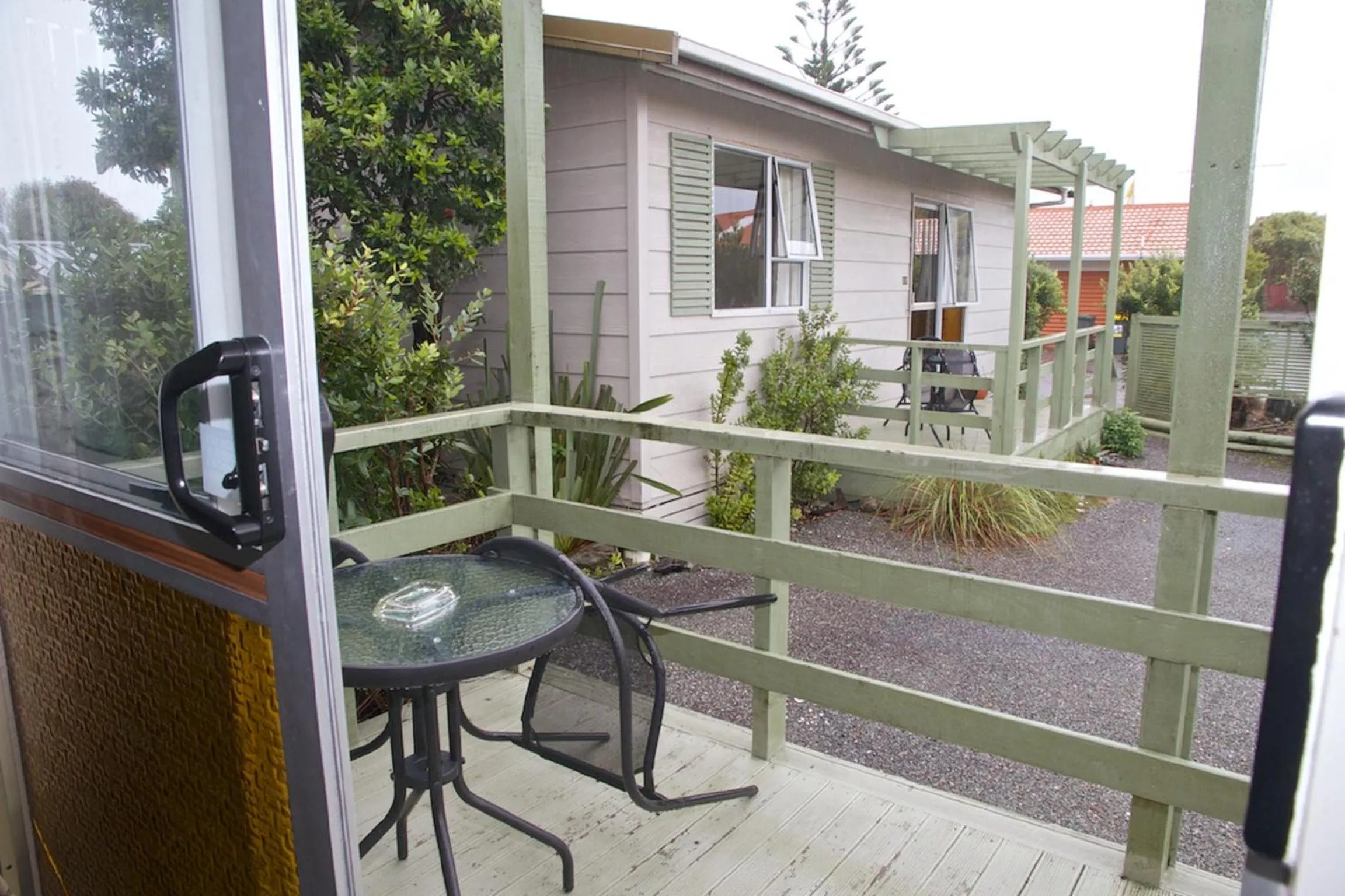 Balcony/Terrace in 252 Beachside Motels & Holiday Park