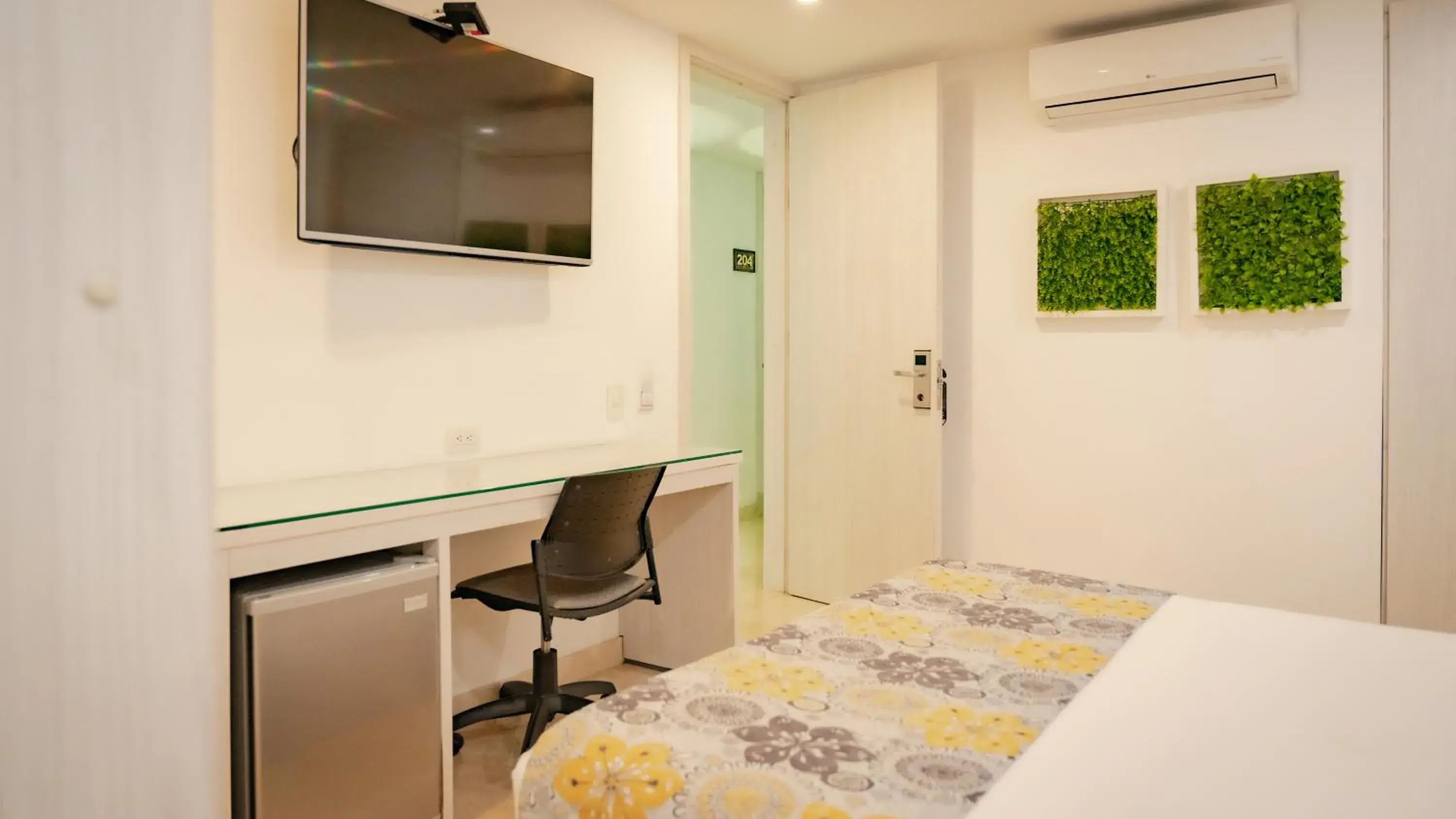 Standard Double Room in Hotel Madeiro Standard Double Room in Hotel Madeiro