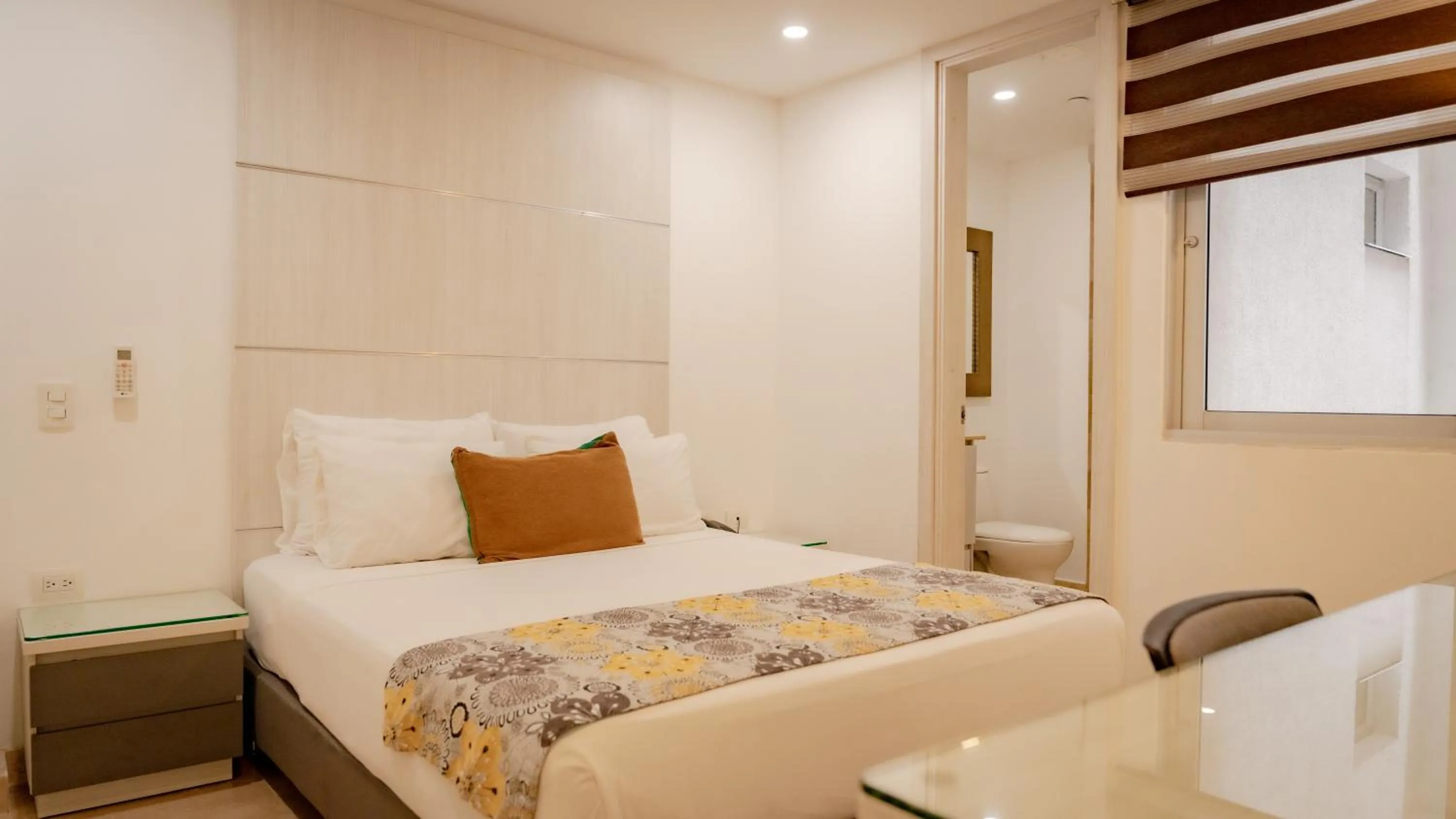 Photo of the whole room, Bed in Hotel Madeiro