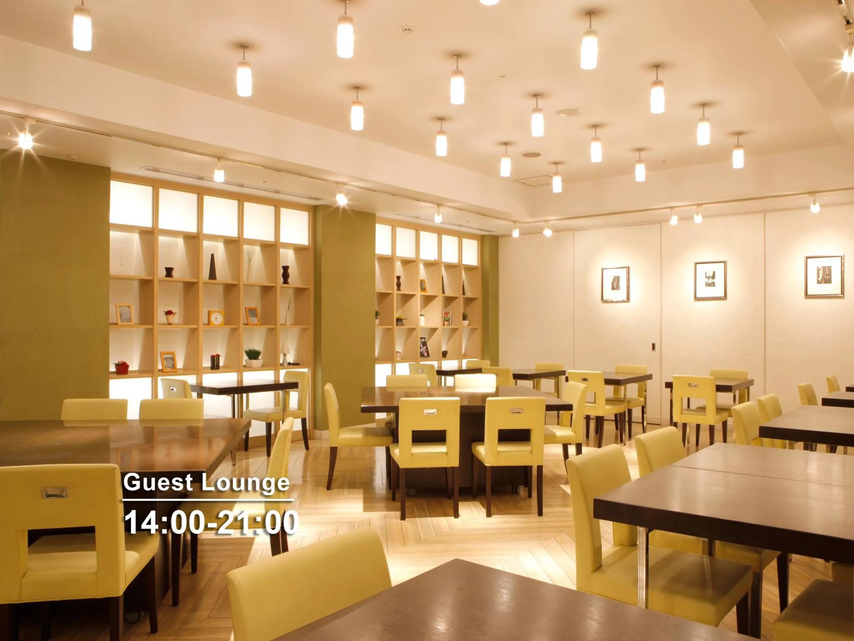 Lounge or bar in Mitsui Garden Hotel Kumamoto