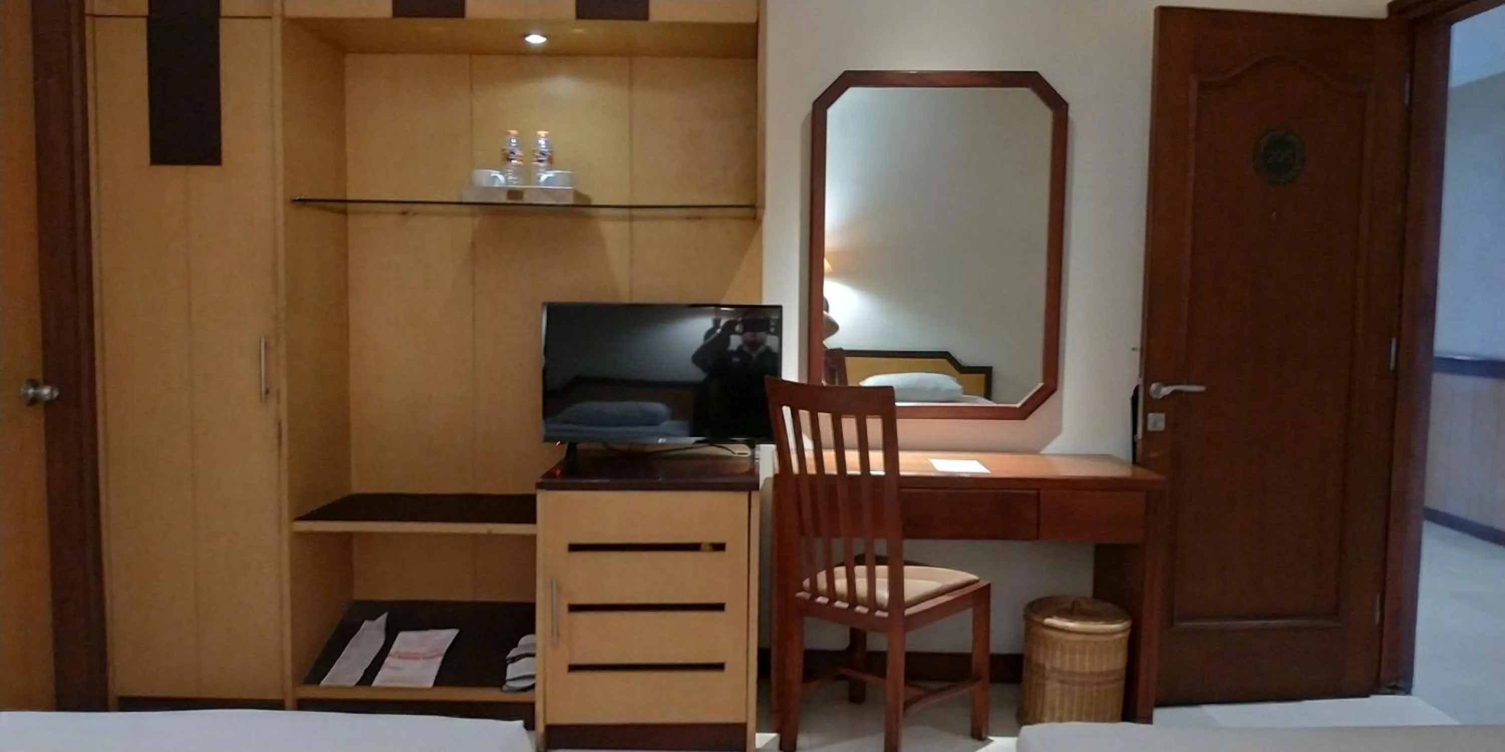 Seating area in Hotel Baron Indah