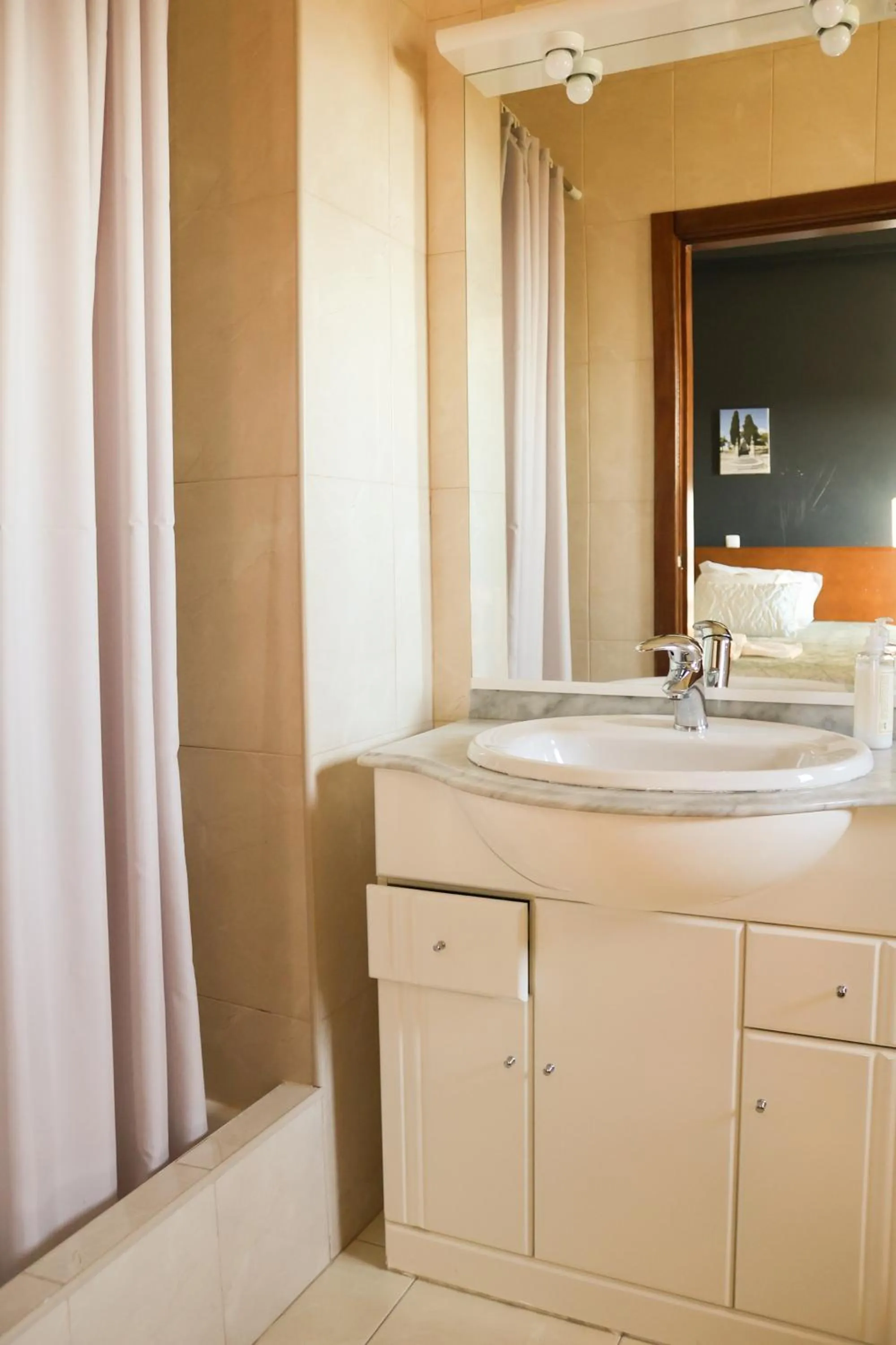 Shower in Quinta da Seixeda