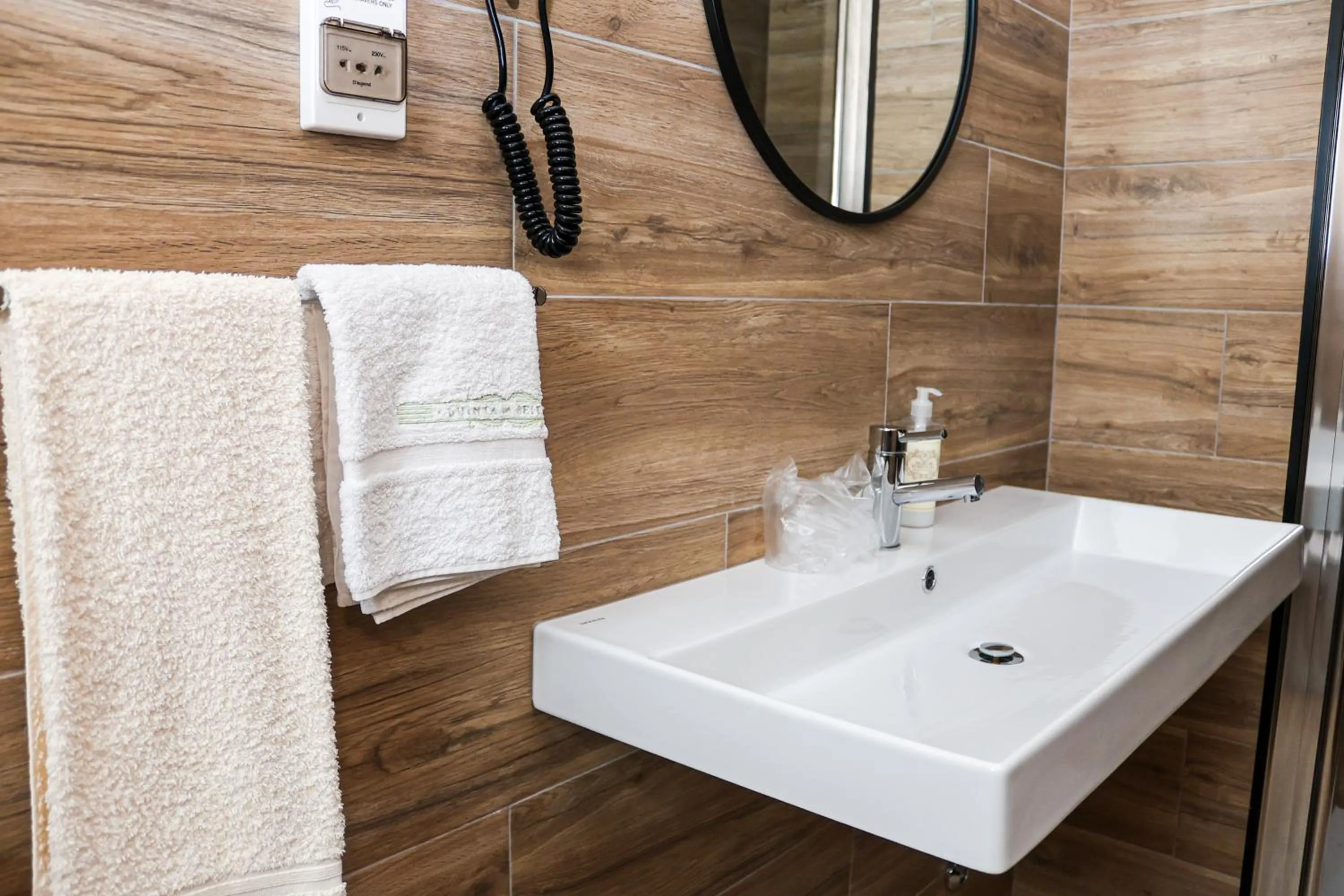 Bathroom in Quinta da Seixeda