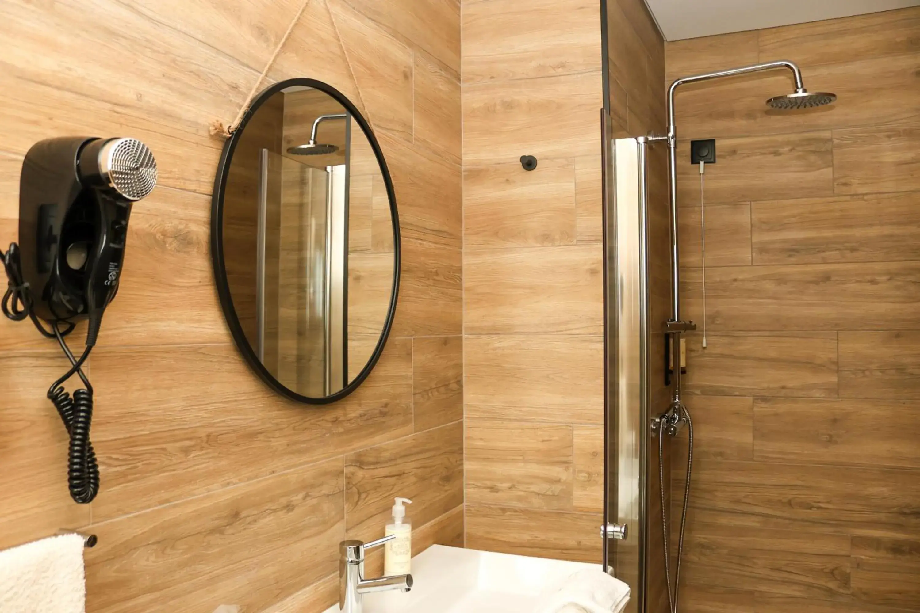 Superior Double Room - single occupancy in Quinta da Seixeda Superior Double Room - single occupancy in Quinta da Seixeda