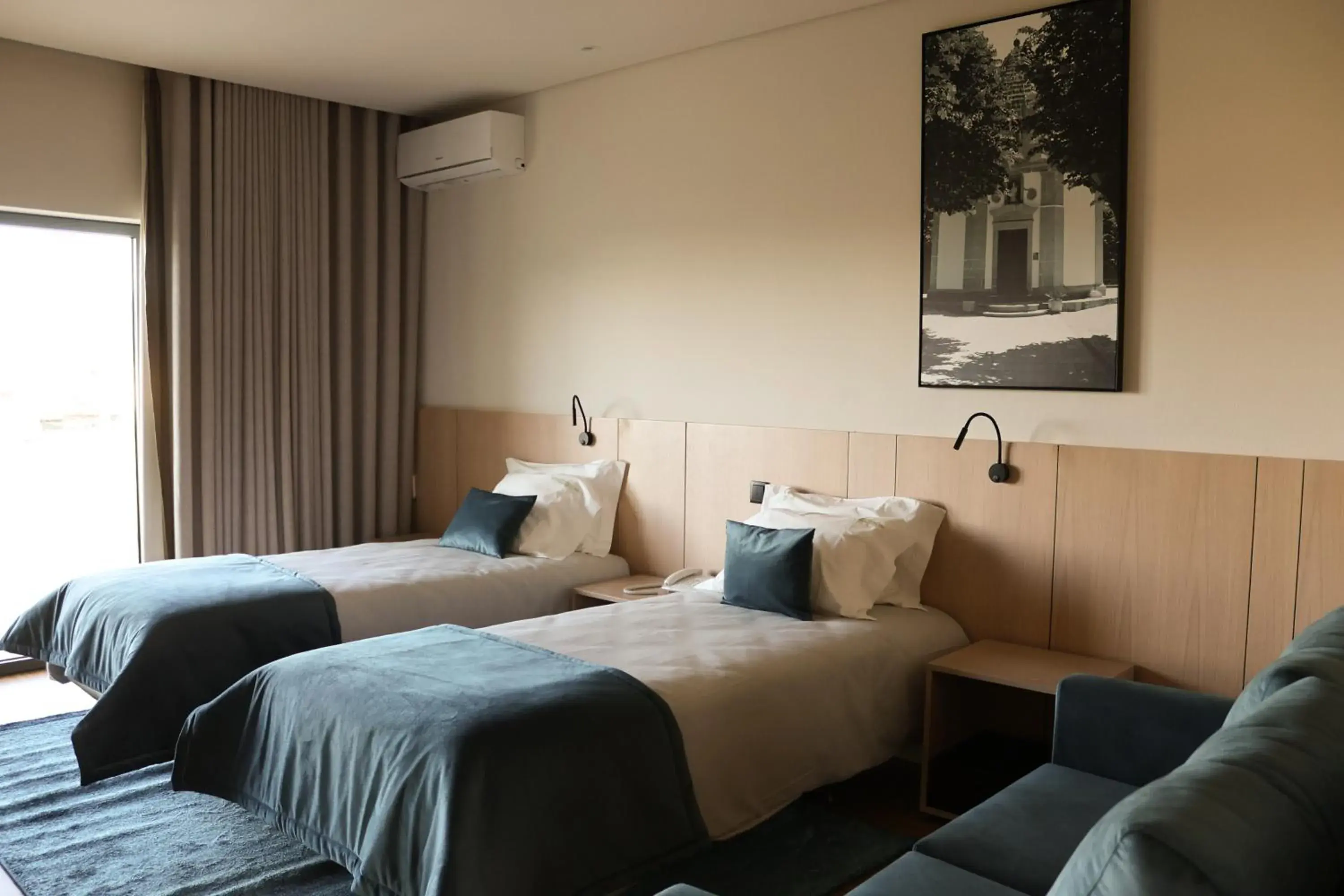 Deluxe Double or Twin Room - single occupancy in Quinta da Seixeda Deluxe Double or Twin Room - single occupancy in Quinta da Seixeda