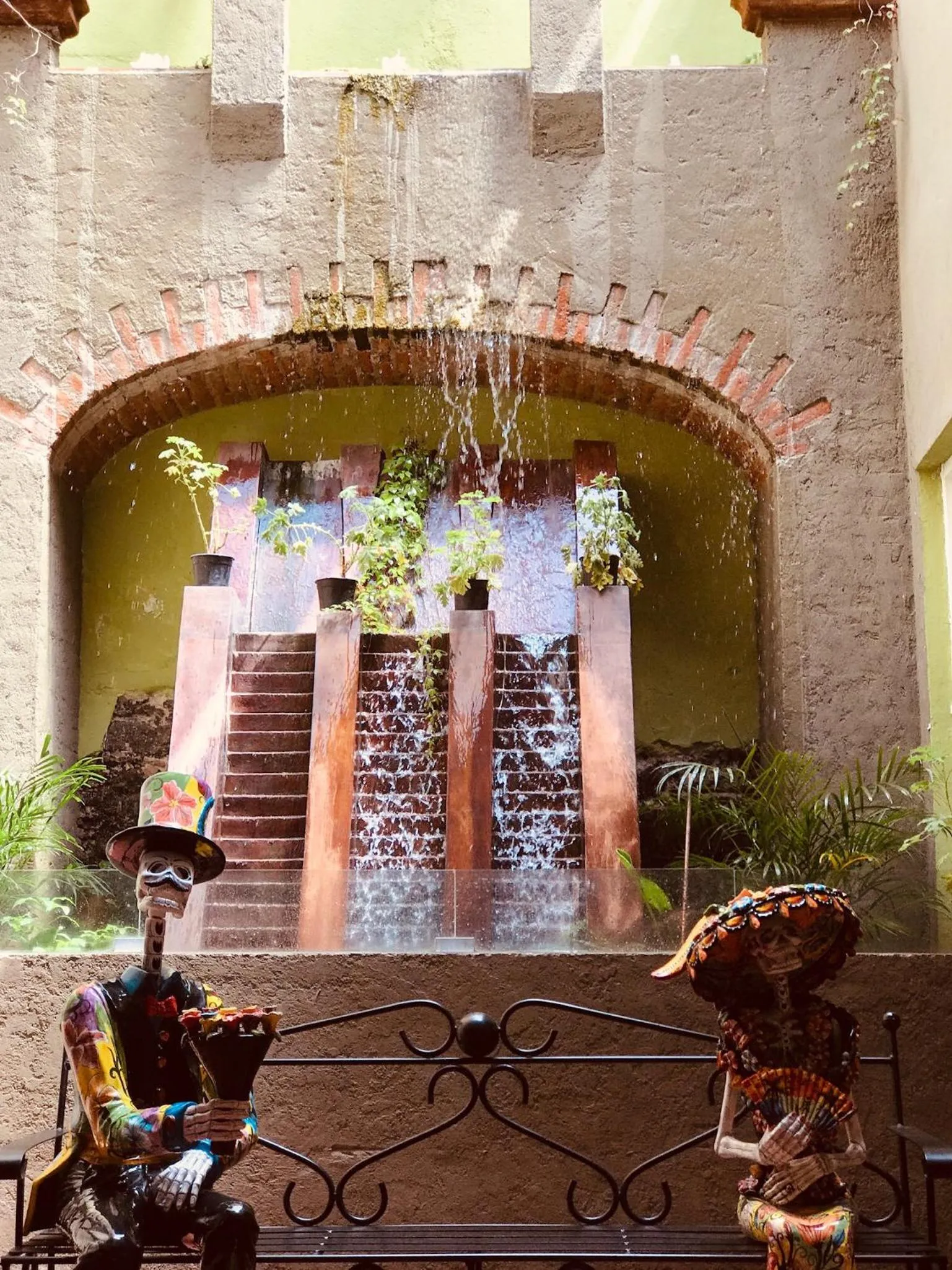 Property building in Hotel Galería