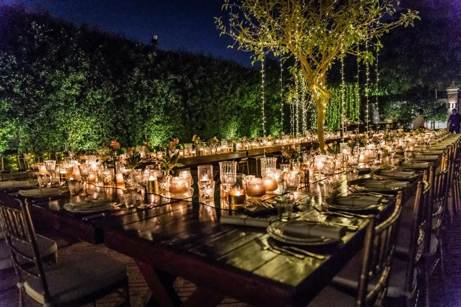 Restaurant/places to eat in Palmyard Hotel