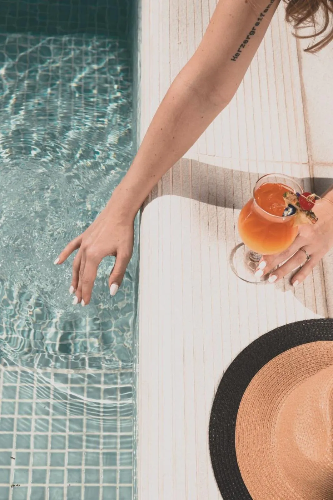 Swimming pool in Palmyard Hotel