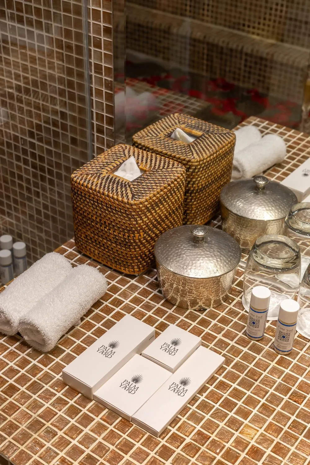 Bathroom in Palmyard Hotel