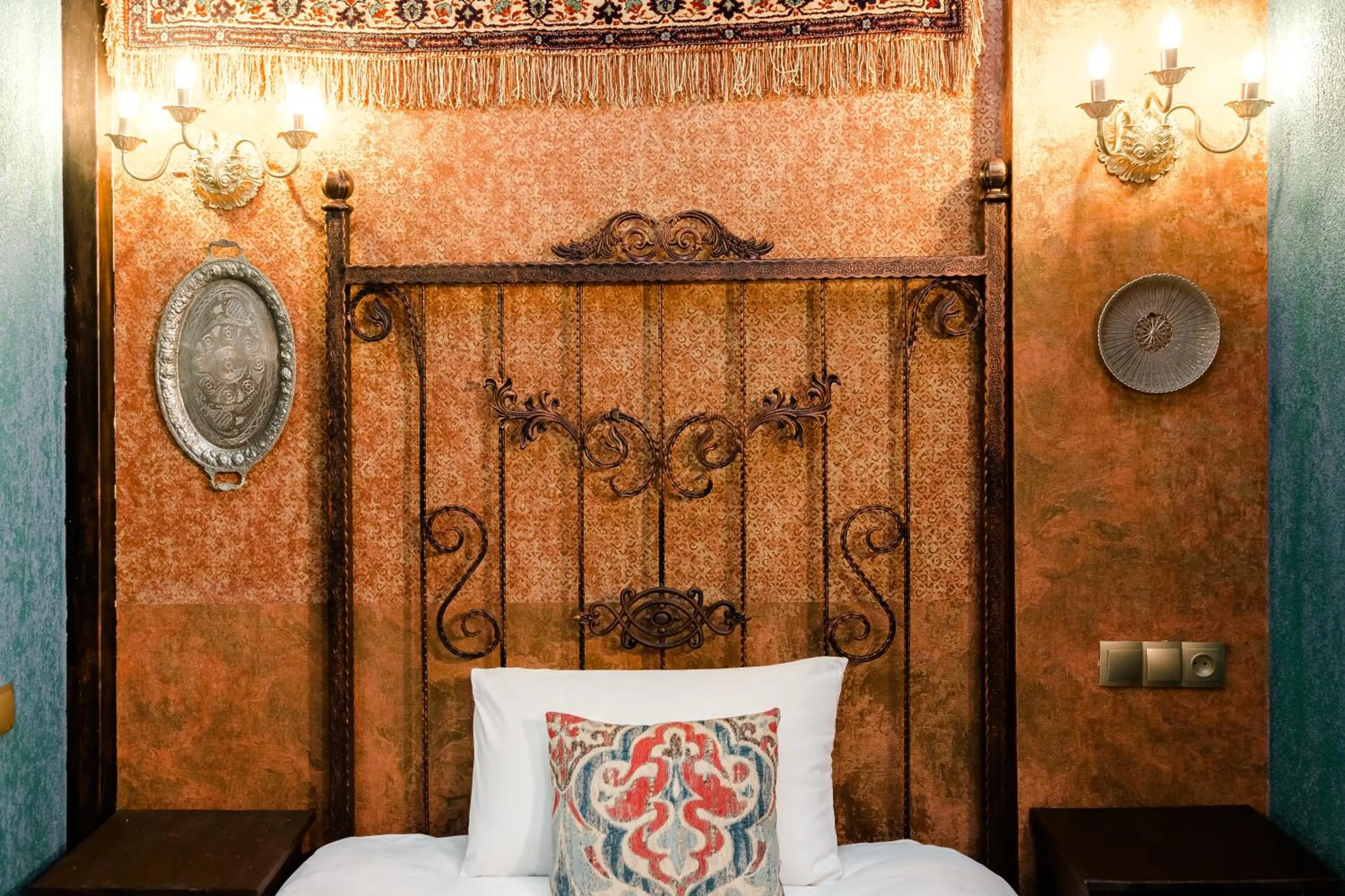 bunk bed, Bed in Tiflis Inn Boutique Hotel