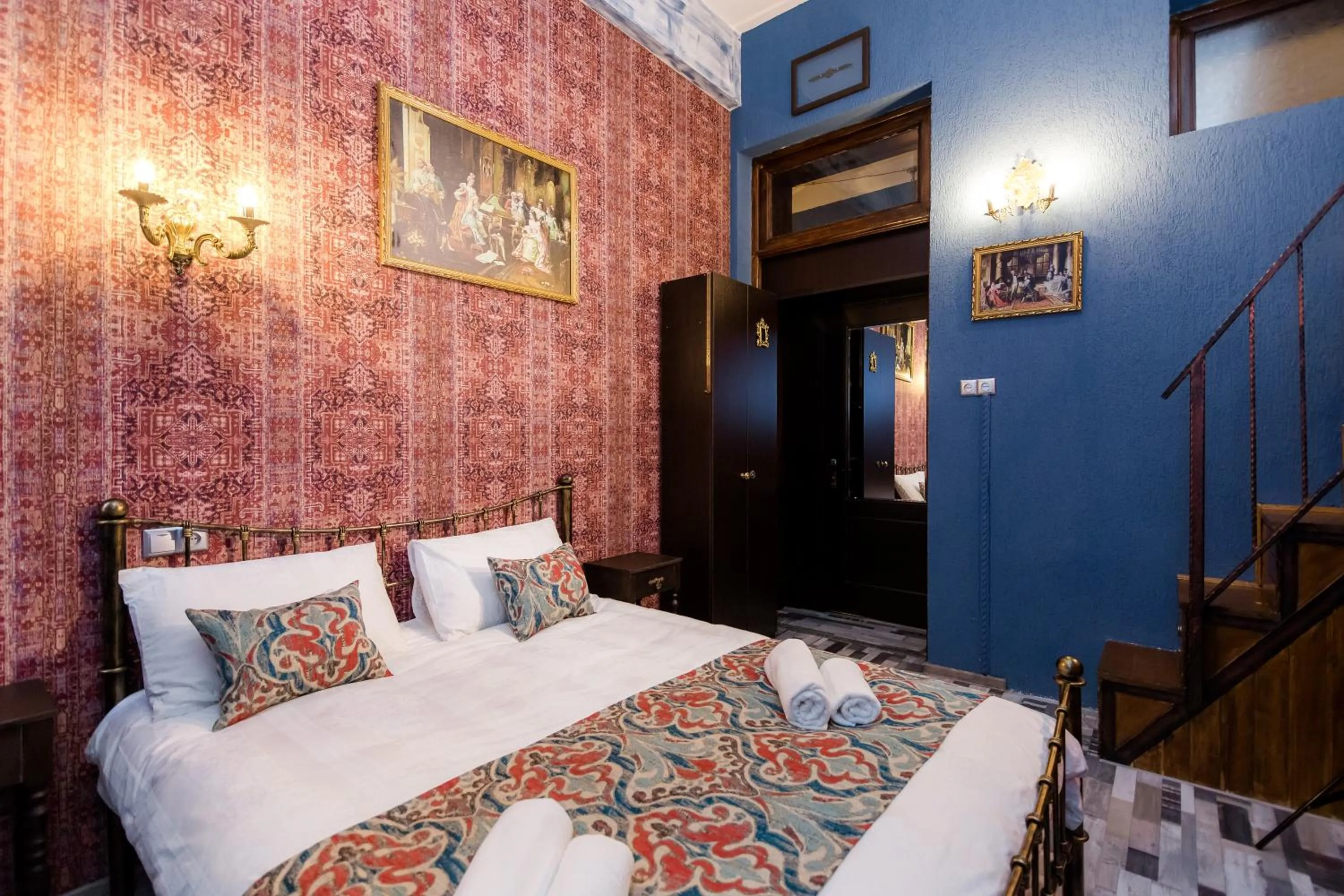 Decorative detail, Bed in Tiflis Inn Boutique Hotel